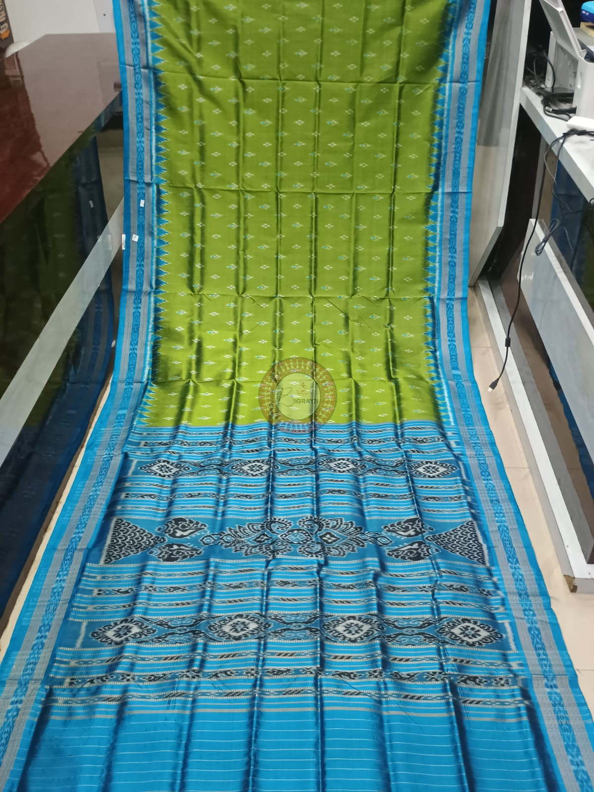 Parrot Green Copper Sulphate Mayur Chandrika Design Khandua Silk Saree