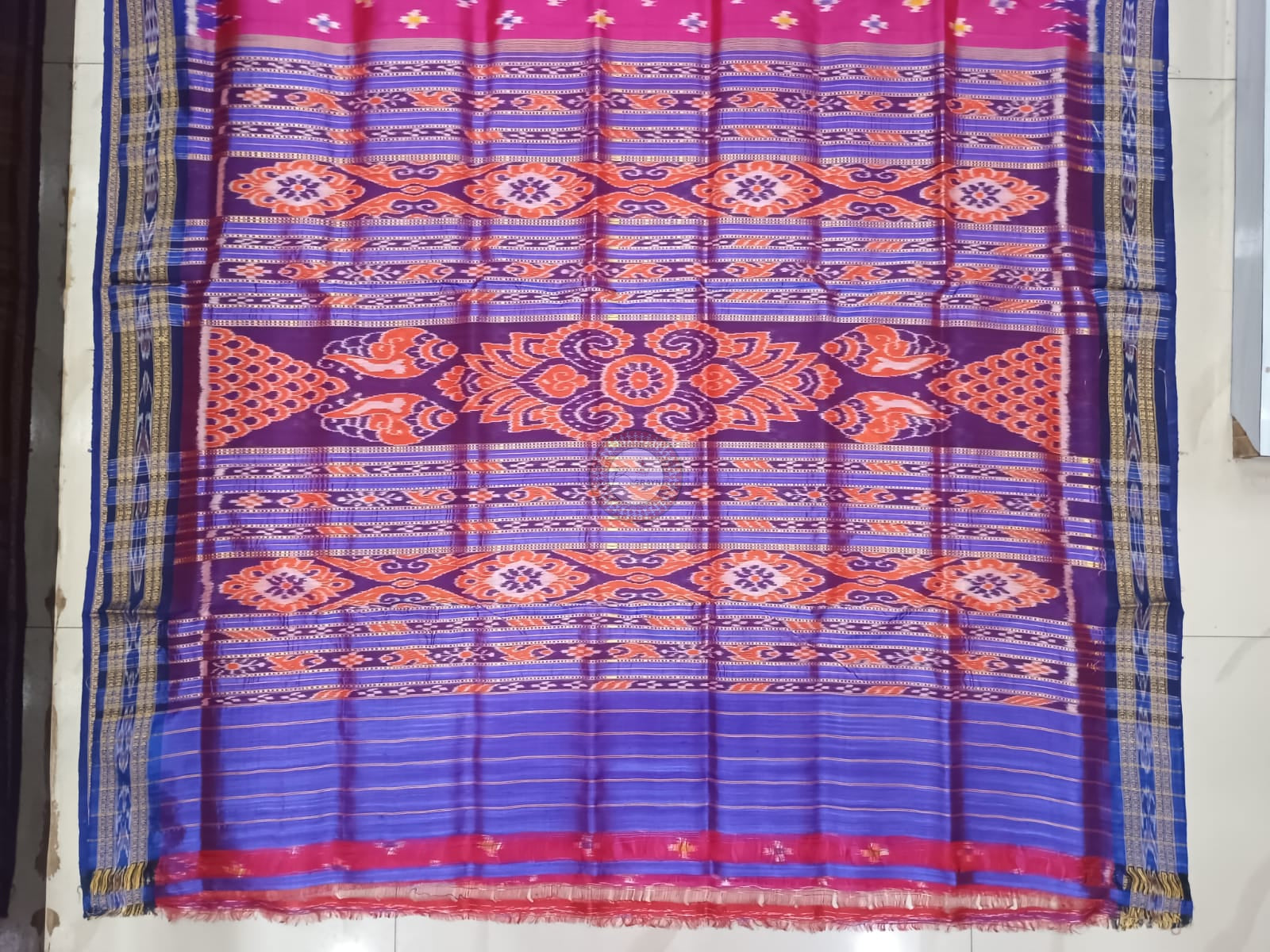 Pink Blue Cross Pasapali Design Khandua Silk Saree
