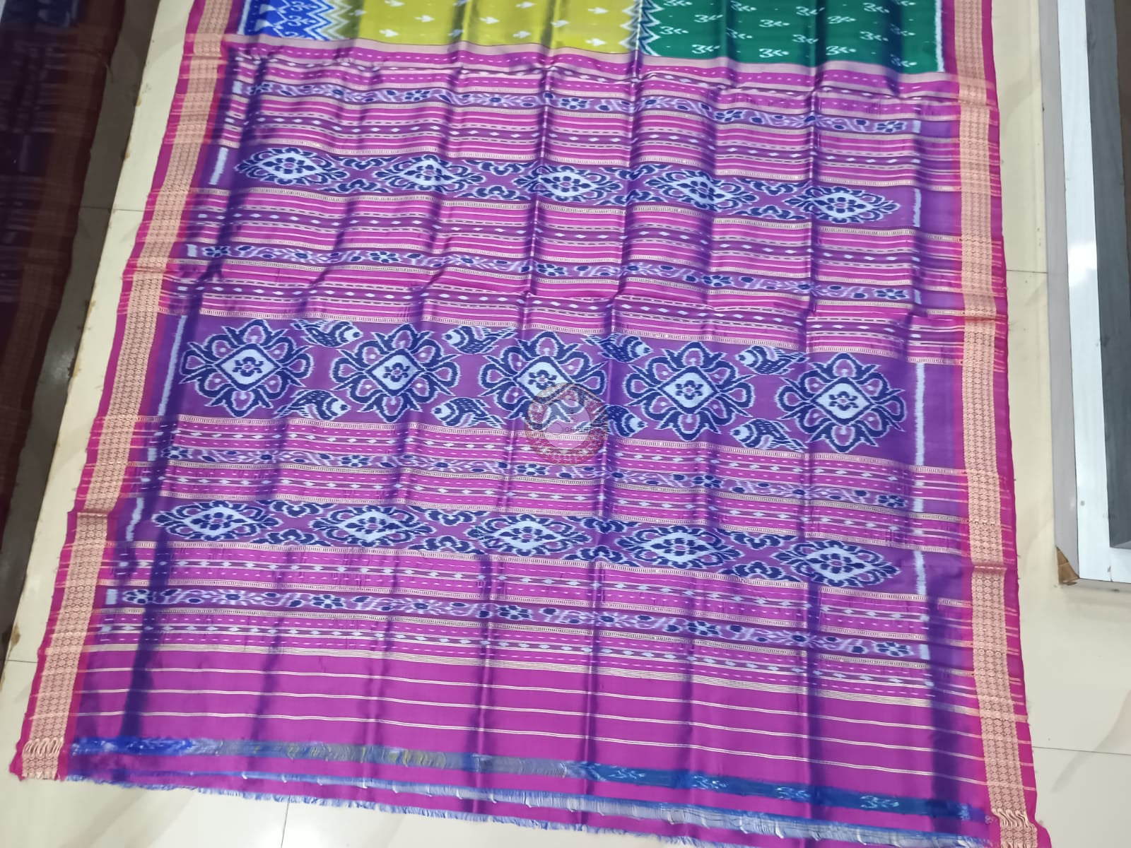 Green Yellow Half Half Tree Design Mulberry Silk Saree