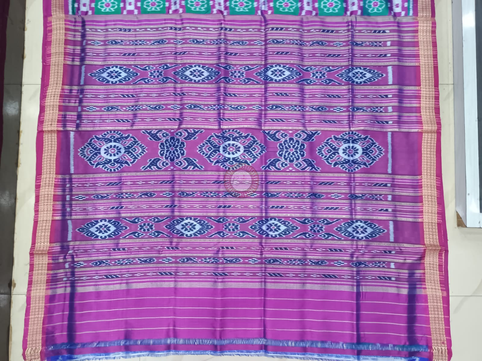 Green Magenta Pasapali With Flower Design Mulberry Silk Saree