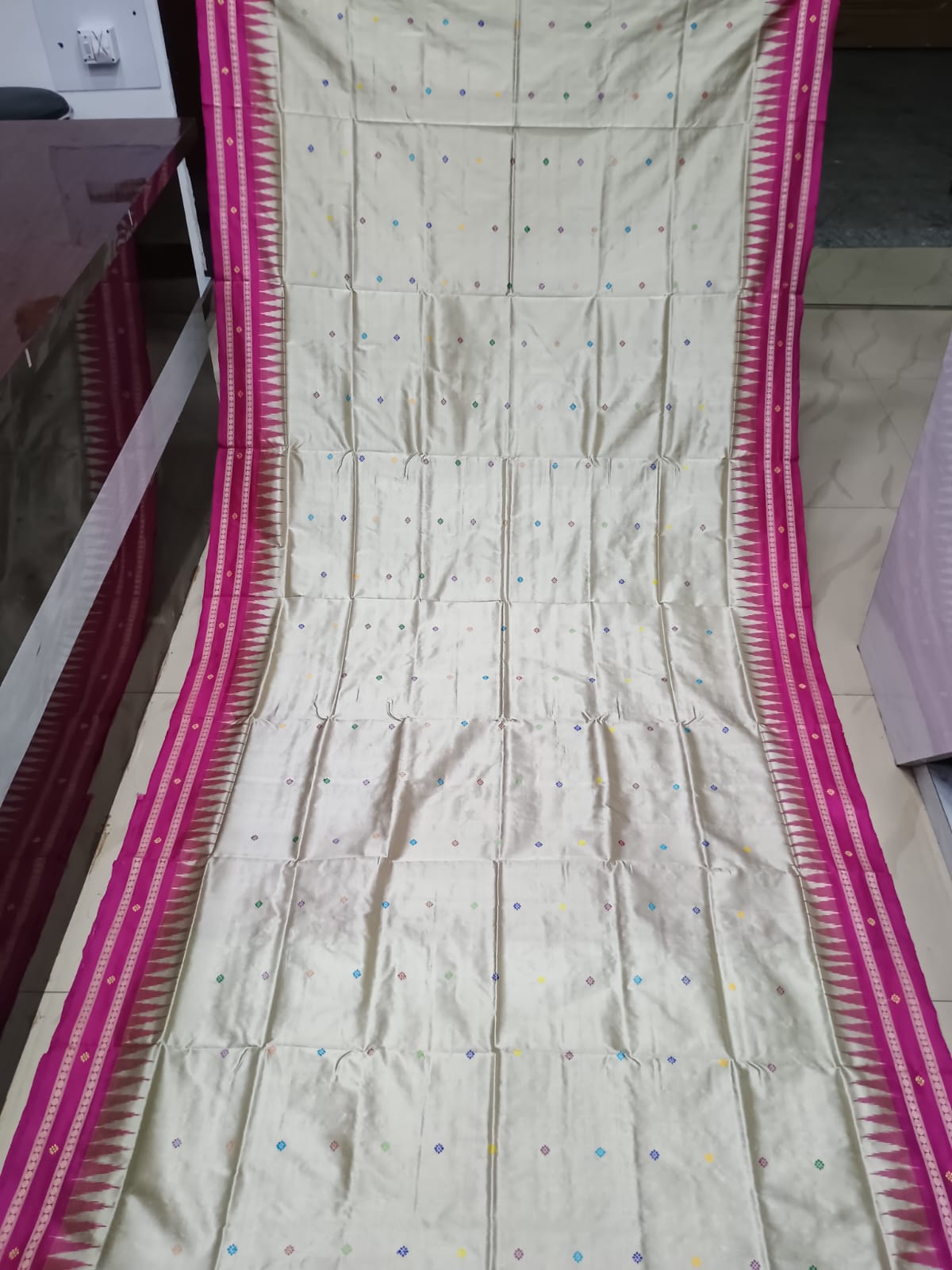 Grey Magenta Dolabedi Silk Saree