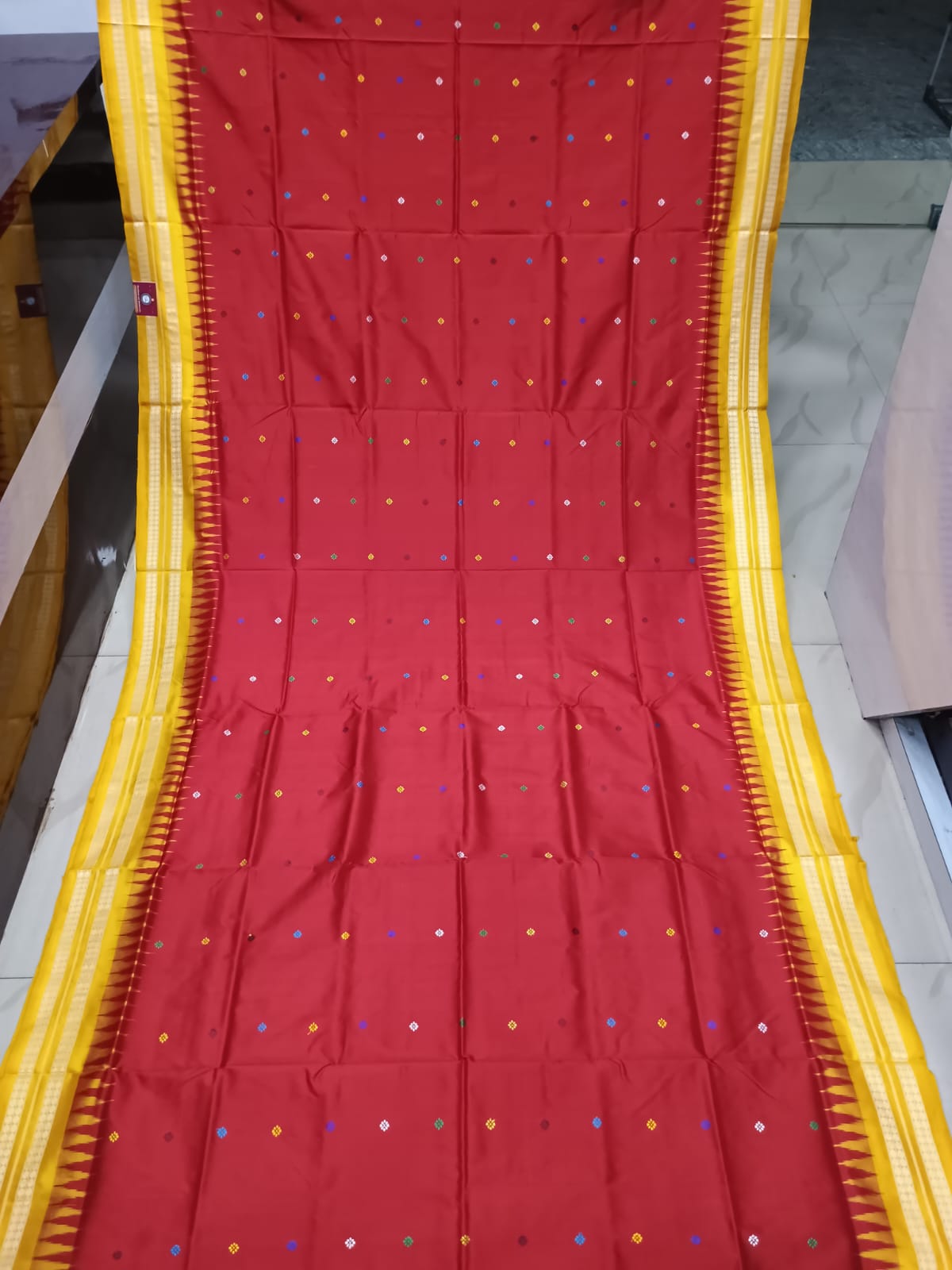 Maroon Yellow Dolabedi Silk Saree