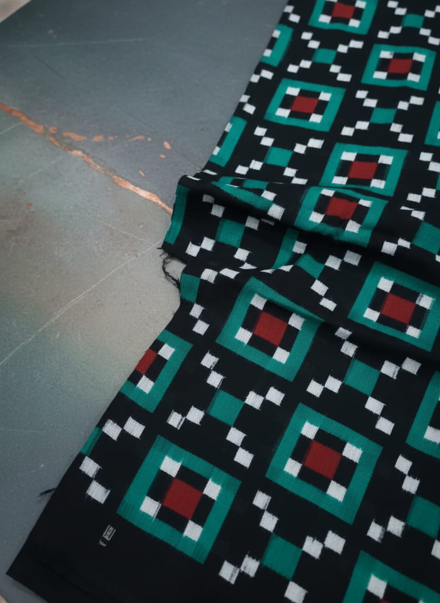 Black Green Cross Pasapali Ikat Design Sambalpuri Fabrics
