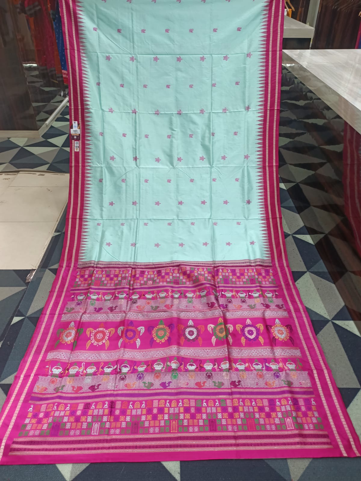 Sea Green Magenta Chilika Theme Exclusive Sambalpuri Silk Saree