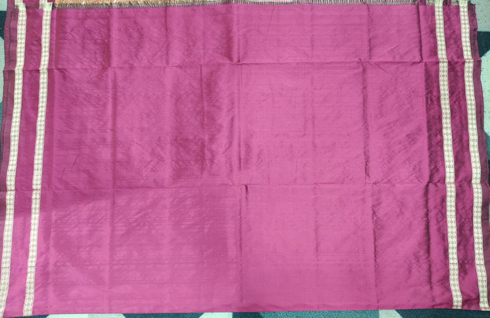 Grey Magenta Mini Buti  Bomkai Silk Saree