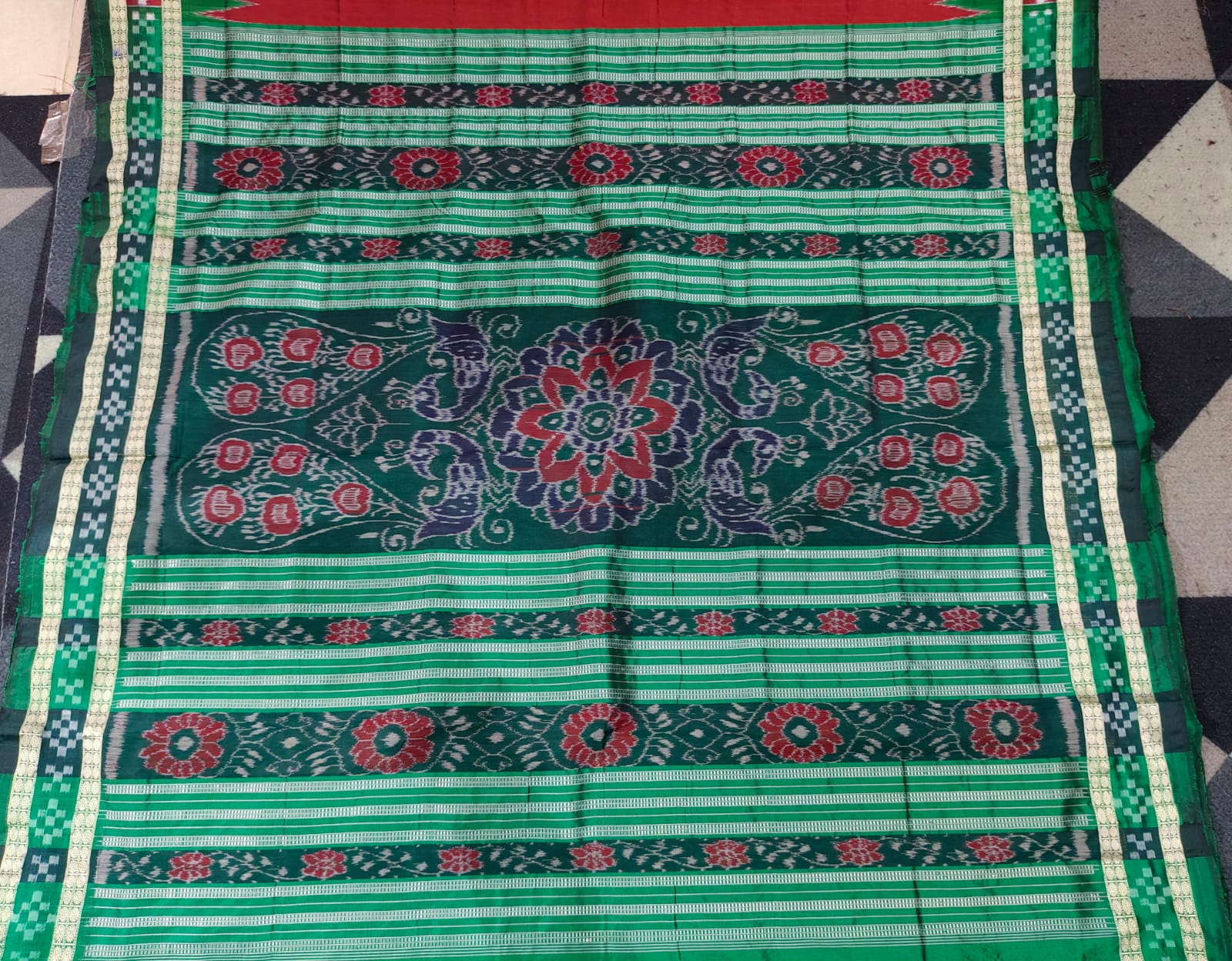 Maroon Green Sakta Border Odisha Handloom Bomkai Silk Saree