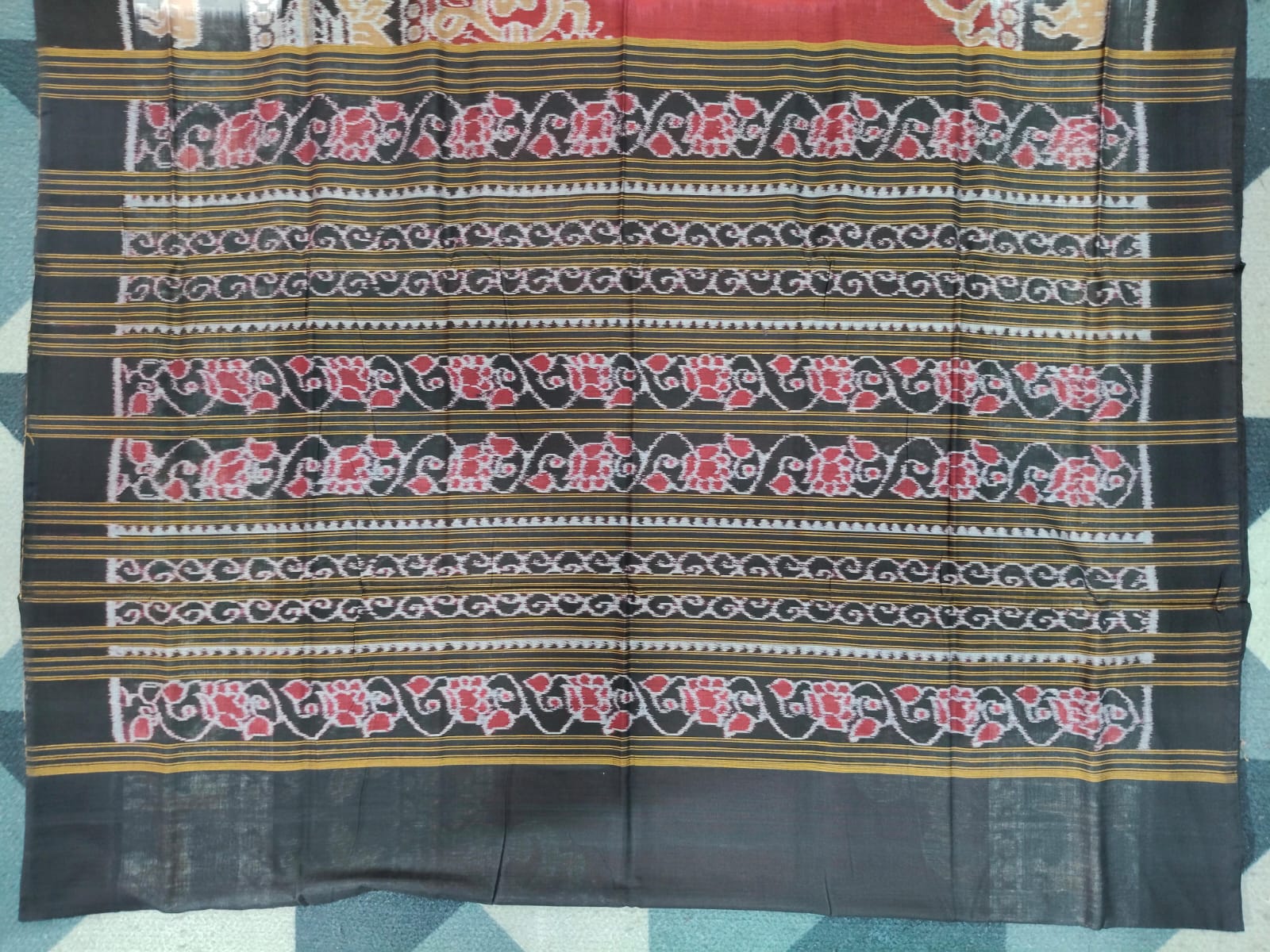Maroon White Black Scot Deer Design Odisha Handloom Sambalpuri Cotton Saree