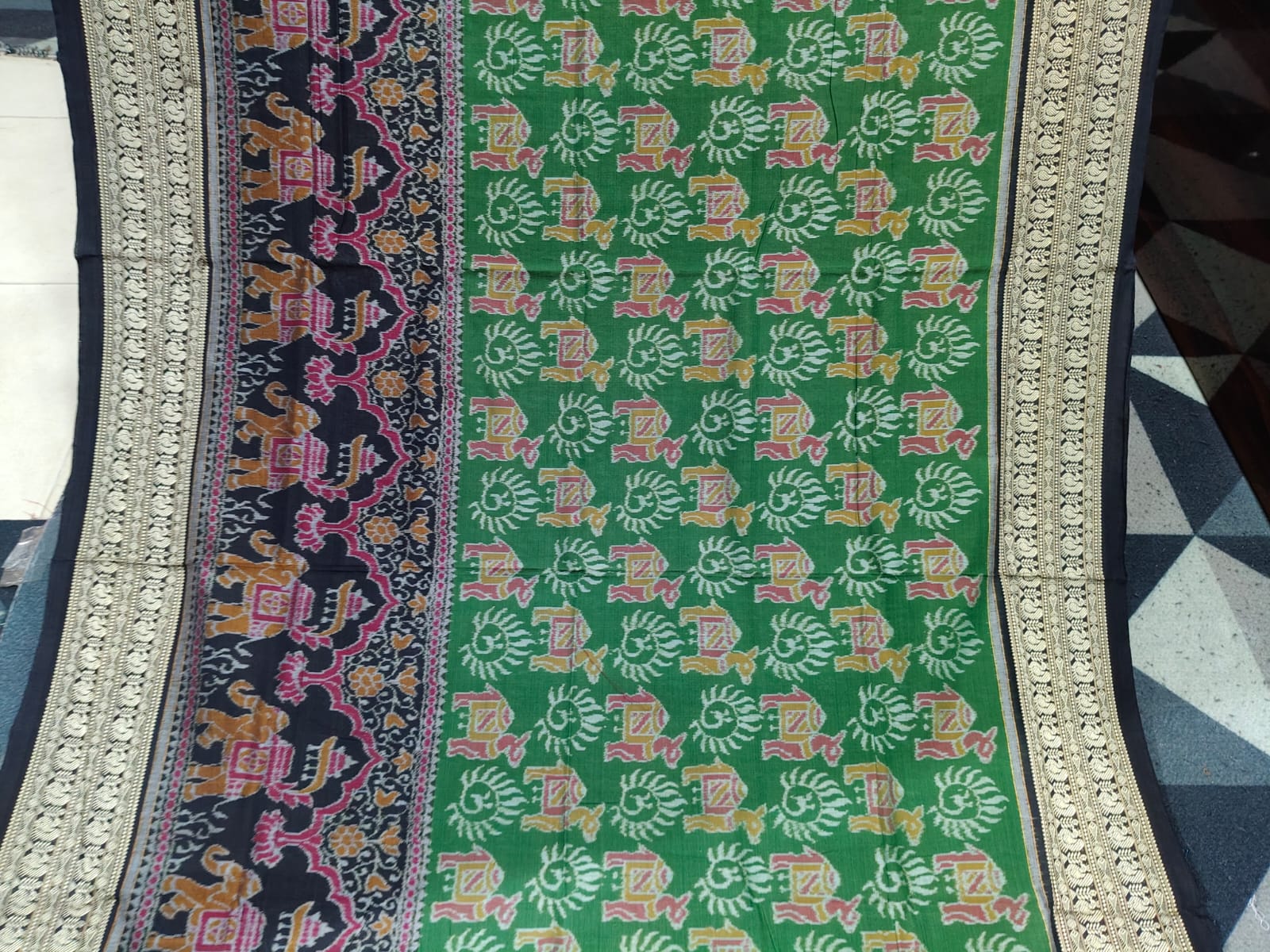 Green Black Scot Elephant Design  Sambalpuri Cotton Saree