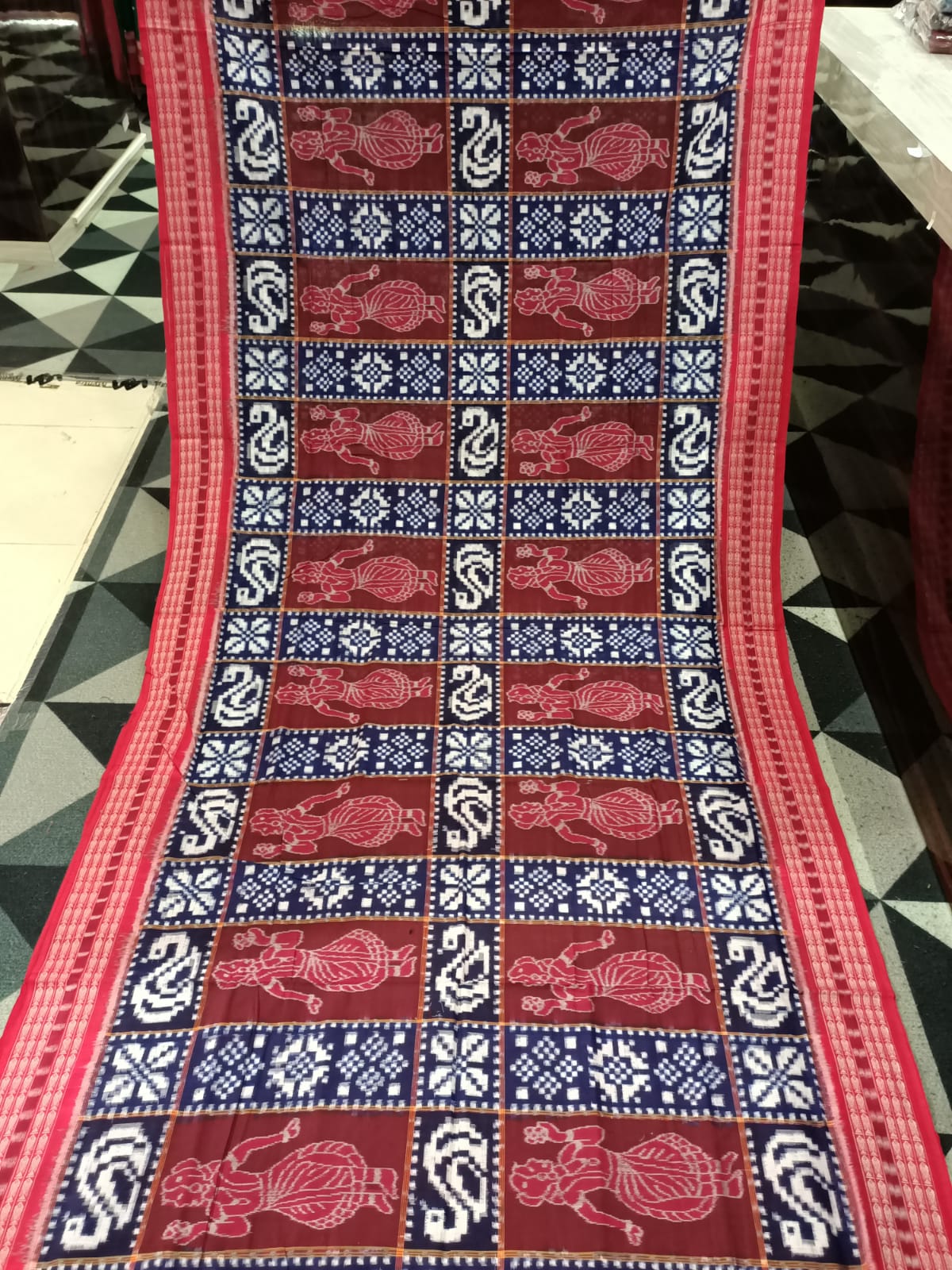 Blue Maroon Red Dancer & Pasapali Design Sambalpuri Cotton Saree