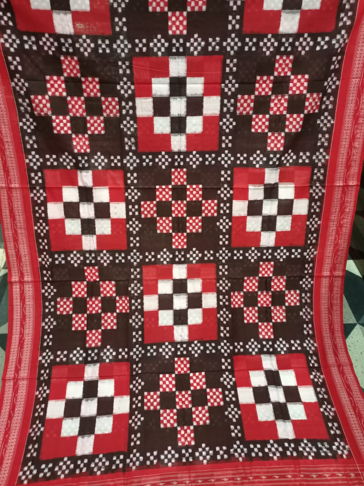 Black Red White Pasapali Sambalpuri Cotton Saree