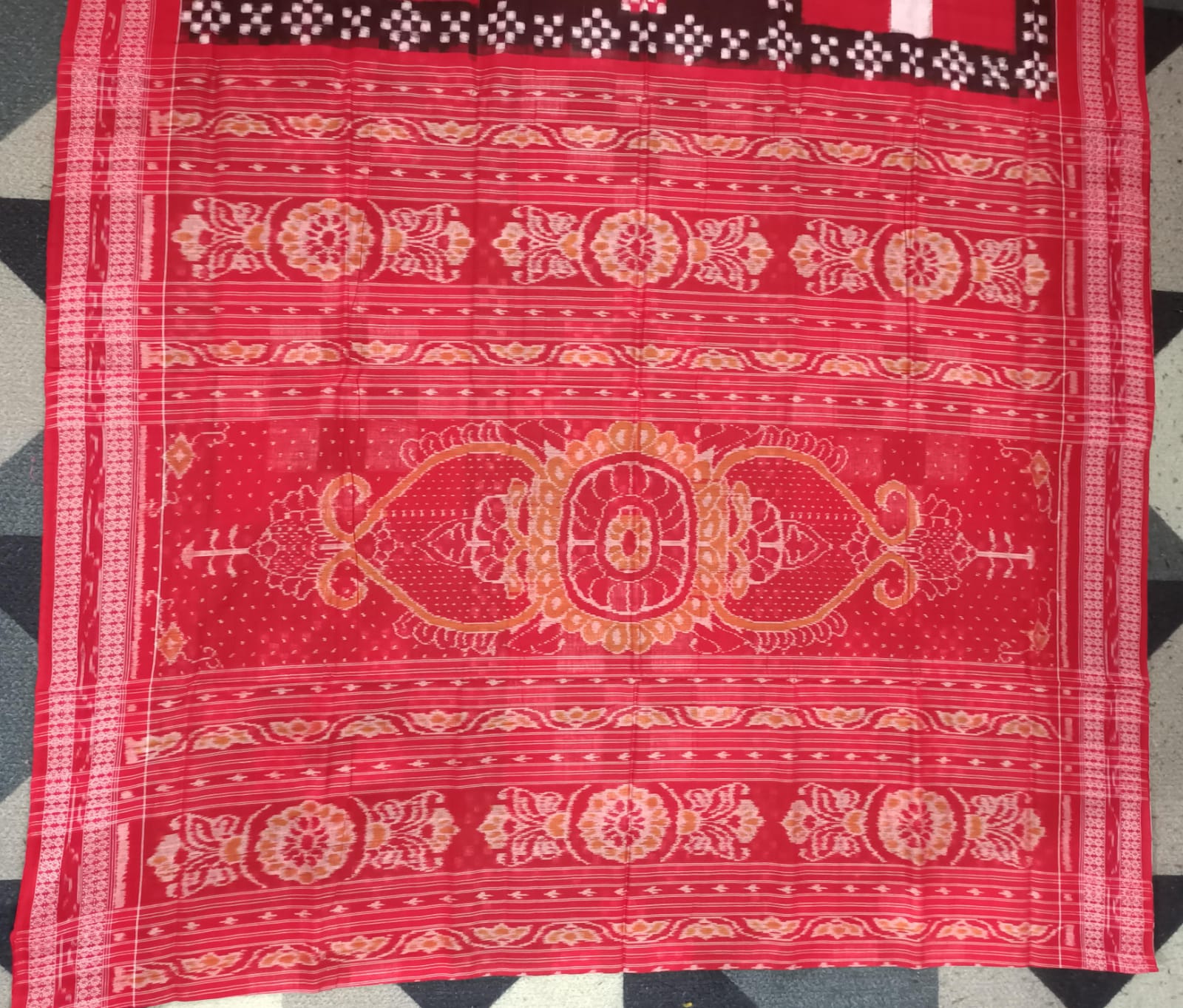 Black Red White Pasapali Sambalpuri Cotton Saree
