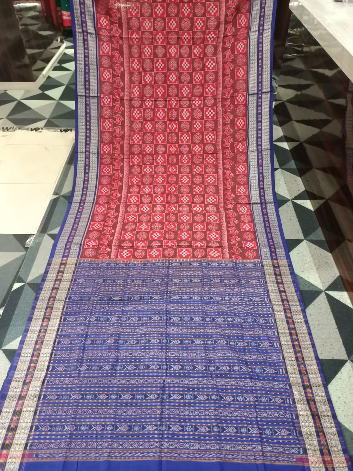 Red Blue Pasapali With Scot Deer Design Sambalpuri Cotton Saree