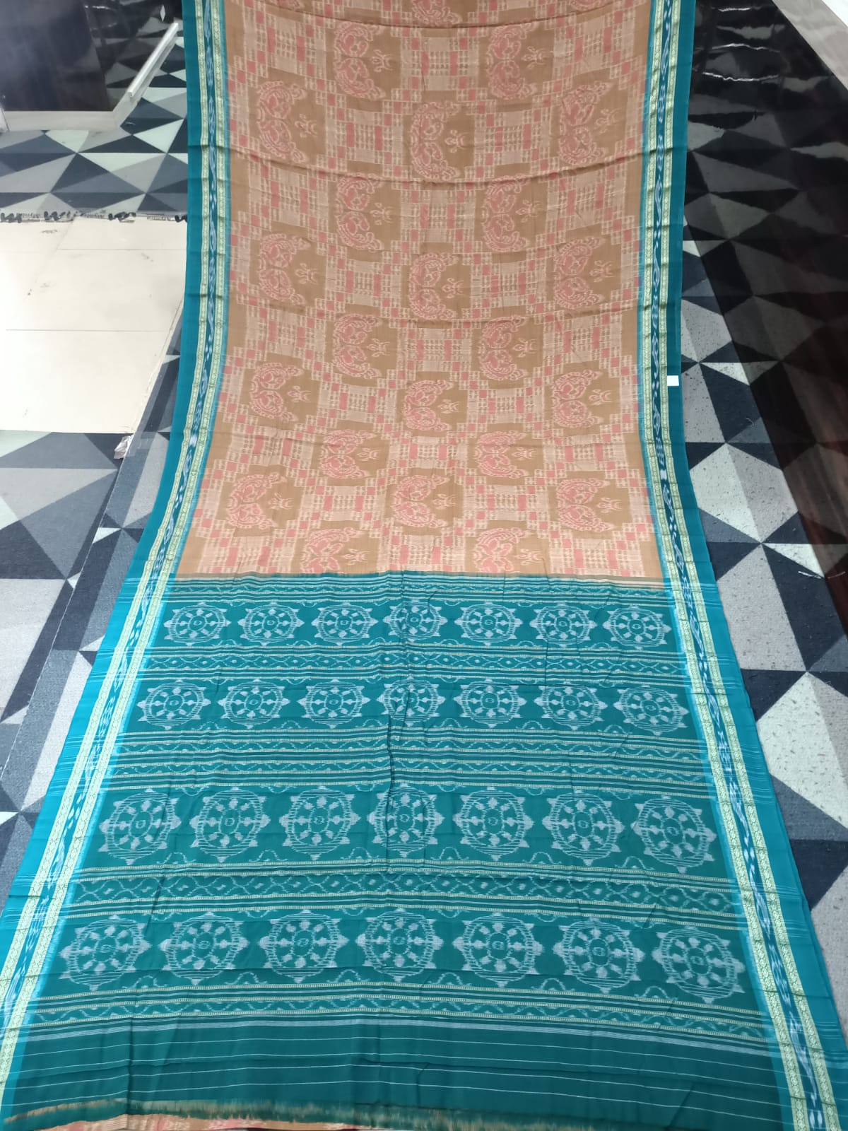 Matha Green Ekat Khandua Cotton Saree