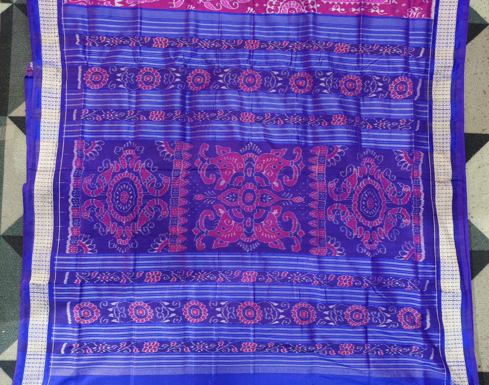 Magenta Blue Round Tribal Tree & Scot Elephant Sambalpuri Semi Silk Saree