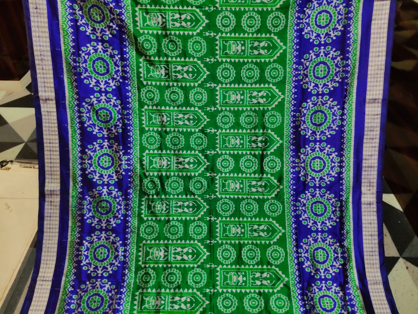 Green Blue Tribal House & Flower Sambalpuri Semi Silk Saree
