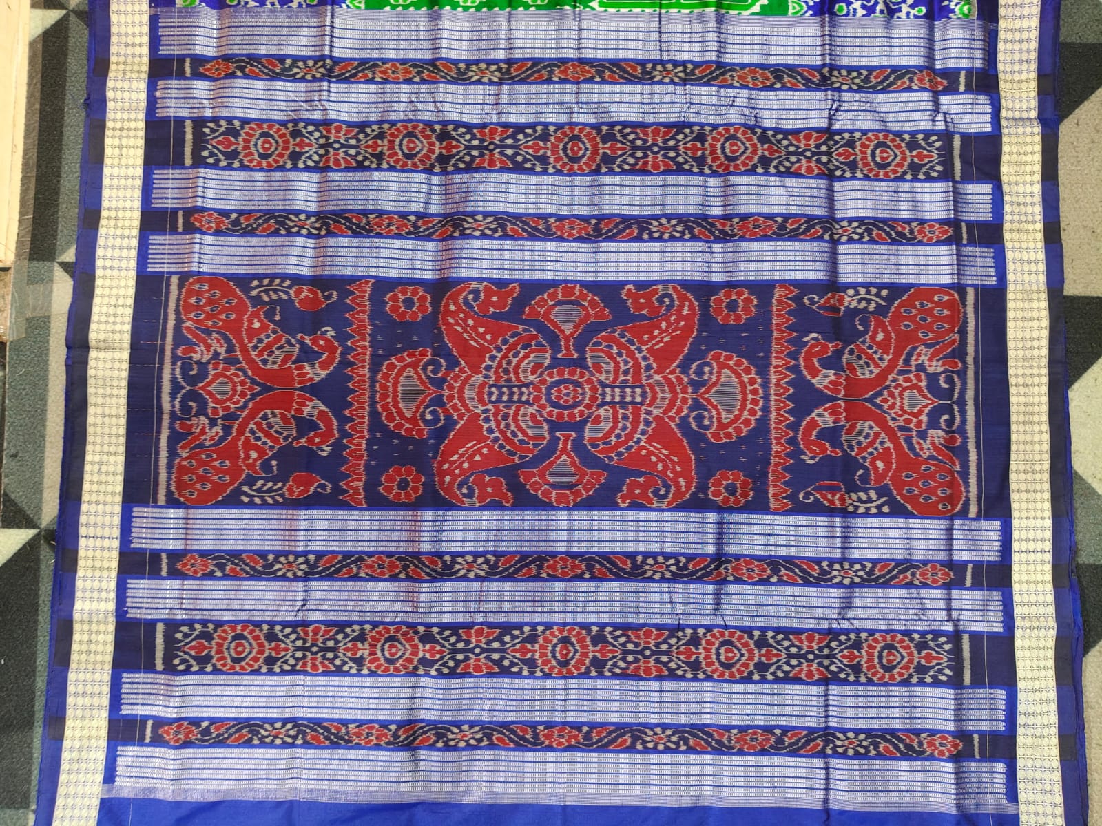 Green Blue Tribal House & Flower Sambalpuri Semi Silk Saree