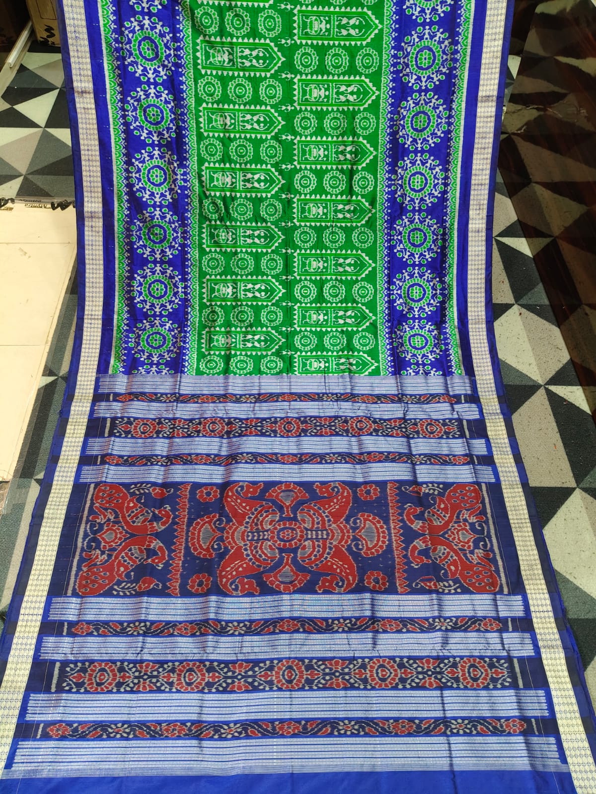 Green Blue Tribal House & Flower Sambalpuri Semi Silk Saree