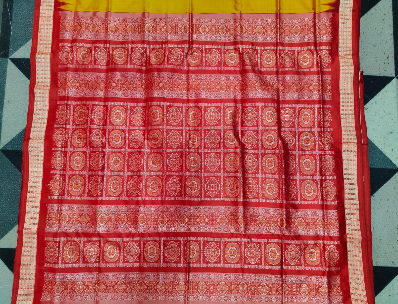 Golden Yellow Maroon Mini Buti Odisha Handloom Bomkai Silk Saree