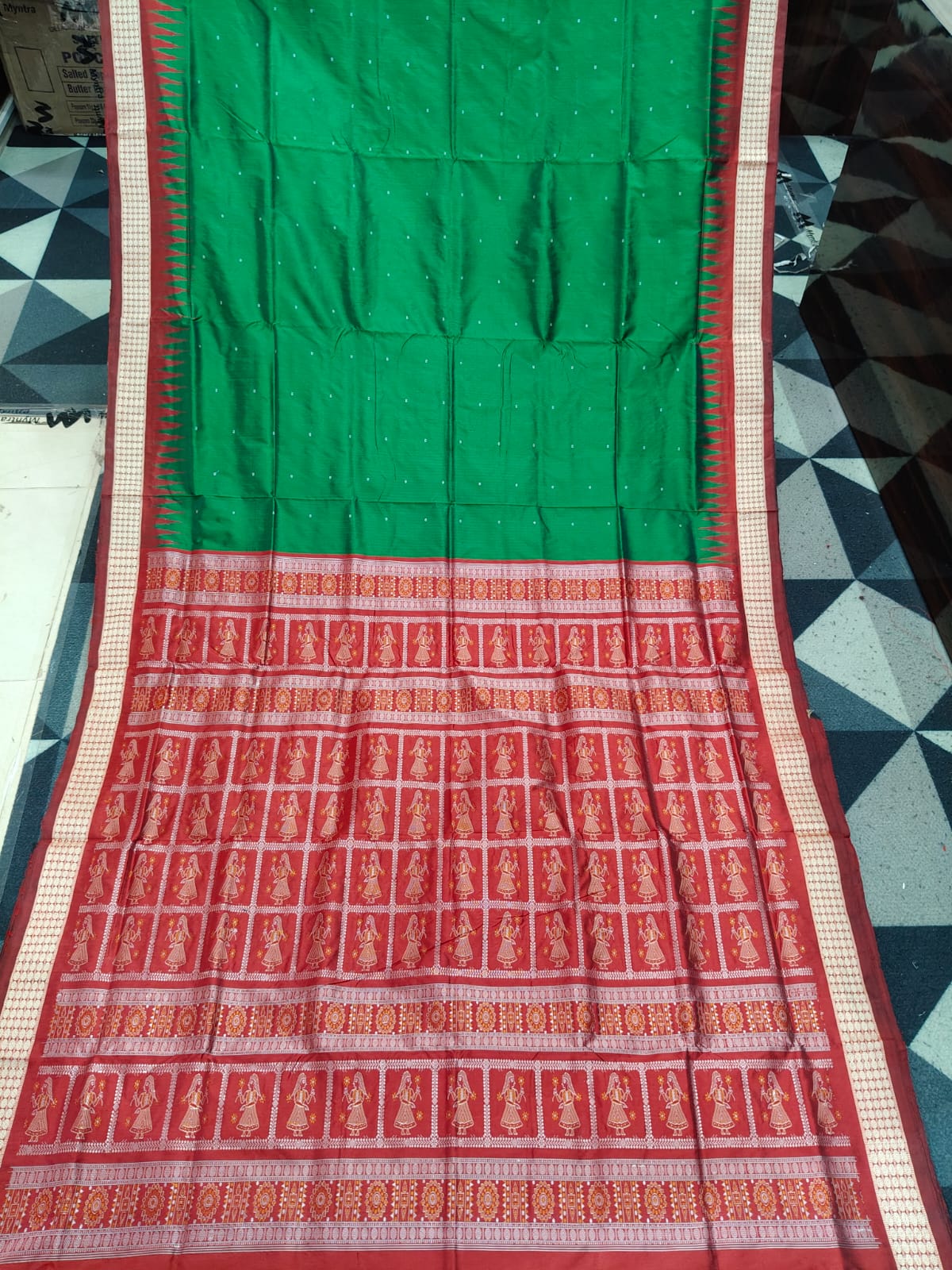 Green Maroon Mini Buti  Bomkai Silk Saree