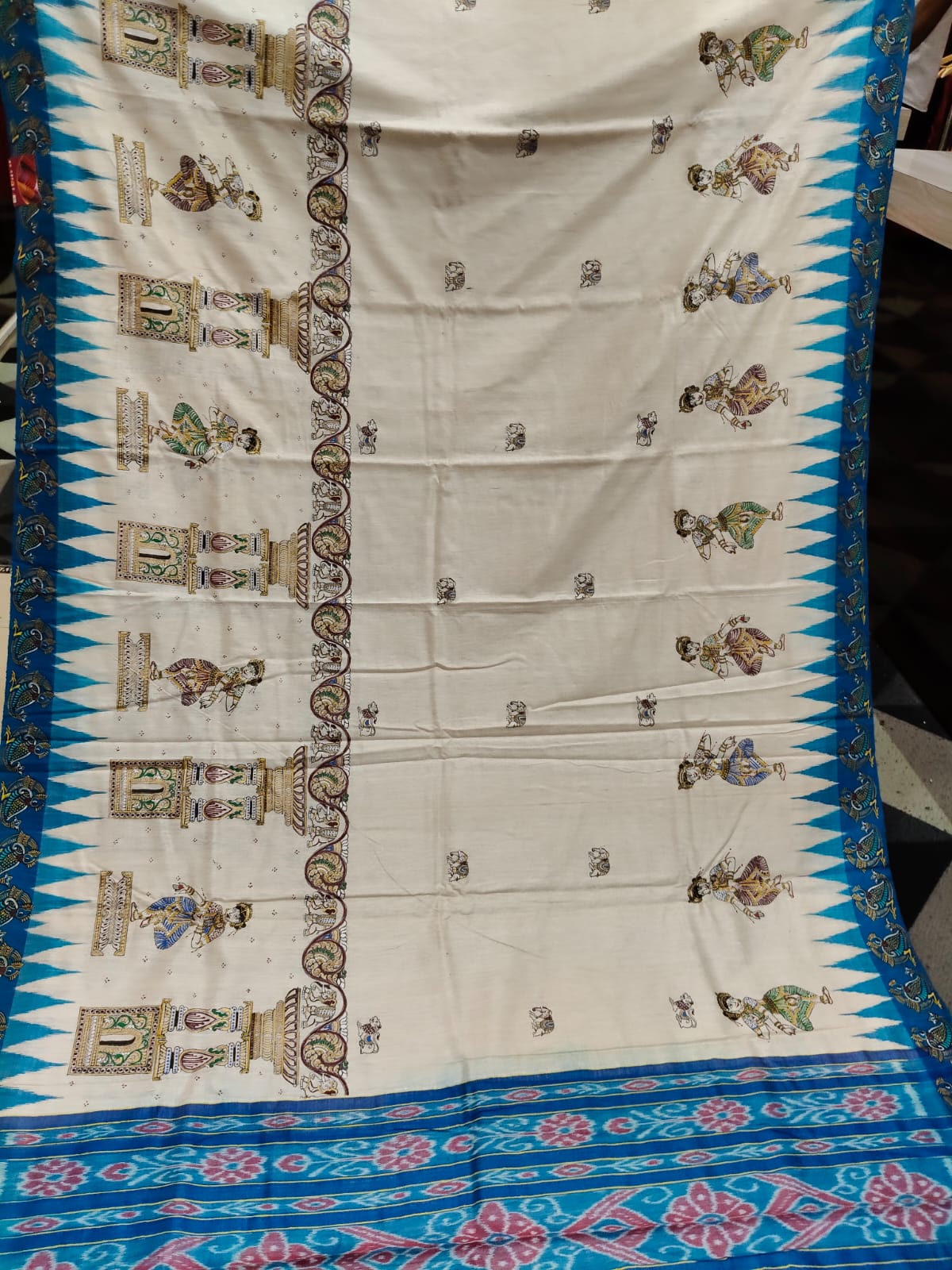 White Copper Sulphate Dancer Theme Pattachitra Tussar Silk Saree