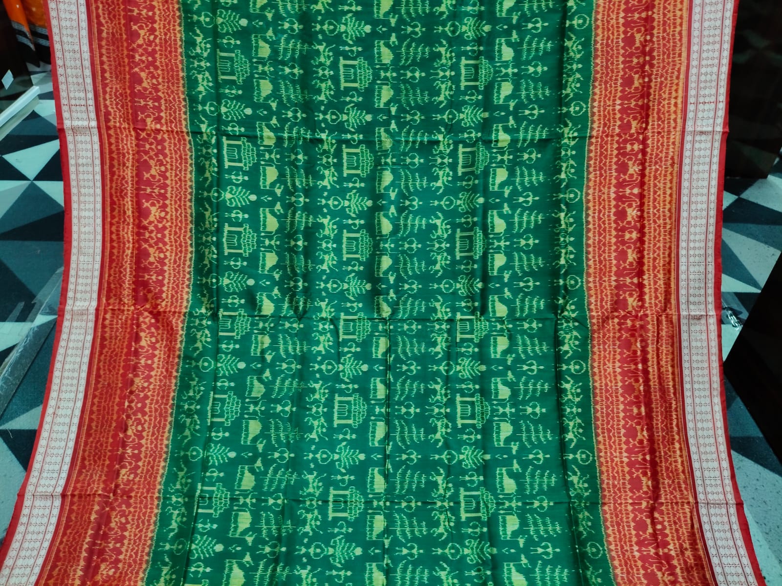 Green Red Tribal & Tree Design Sambalpuri Silk Saree