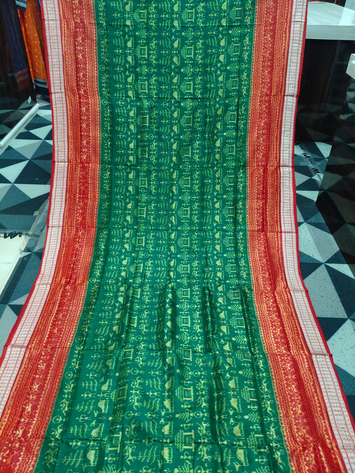 Green Red Tribal & Tree Design Sambalpuri Silk Saree