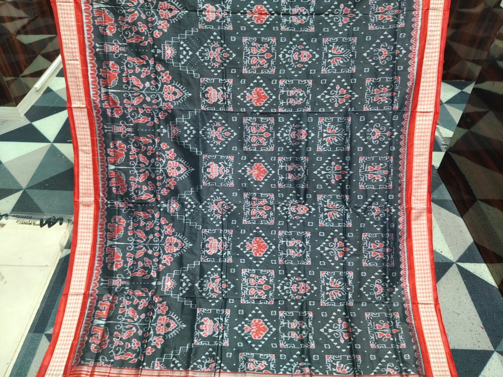 Black Red Full Body Box Tribal & Scot Tree  Design Sambalpuri Silk Saree
