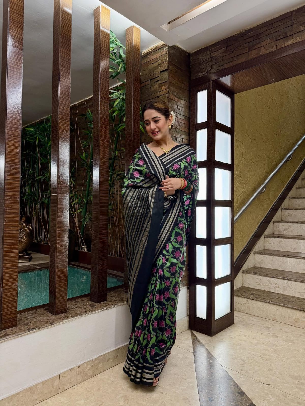 Black Dual Parrot & Lotus Design Sambalpuri Silk Saree