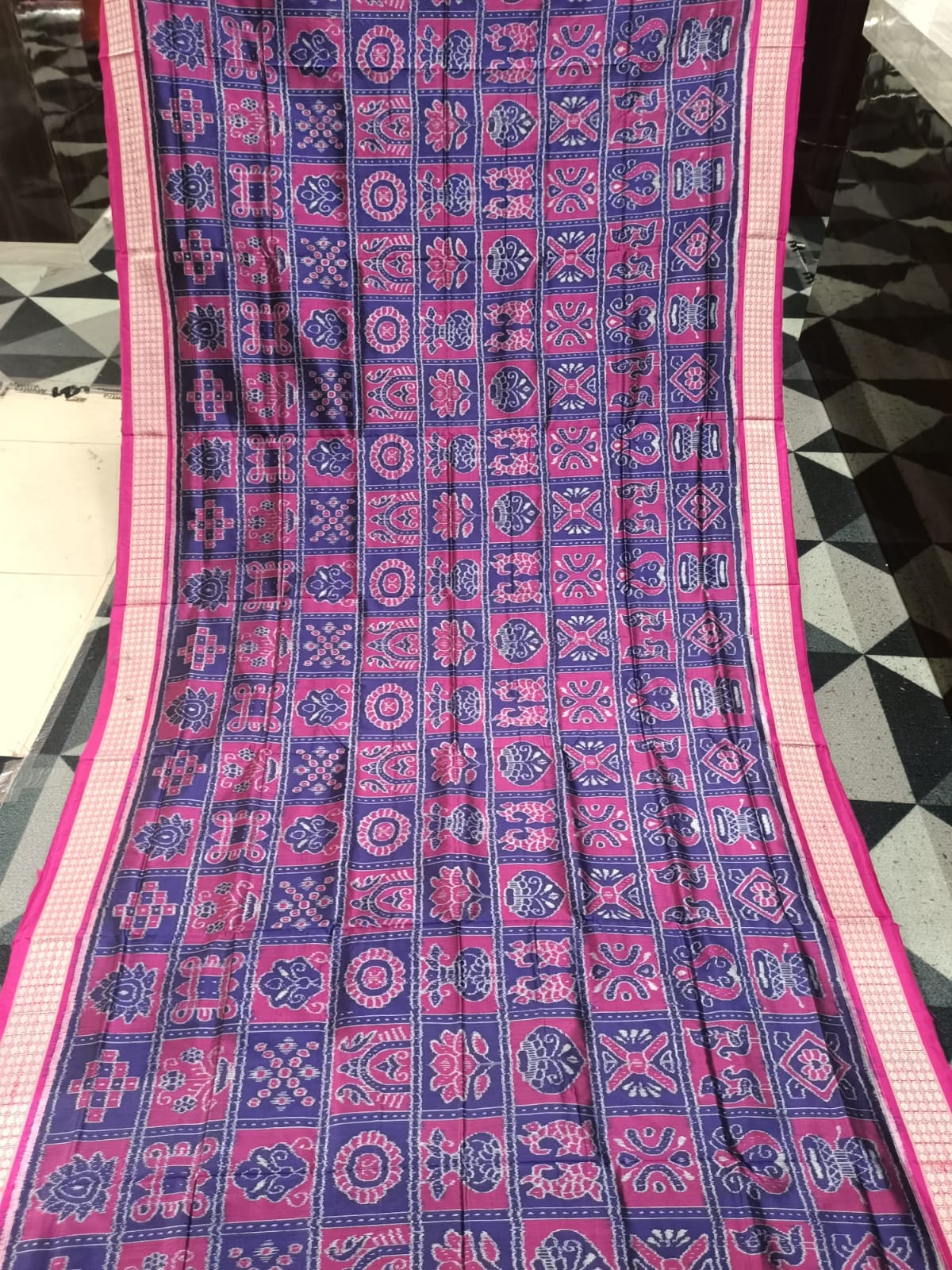 Navy Blue Magenta Nabakothi  Design Sambalpuri Silk Saree
