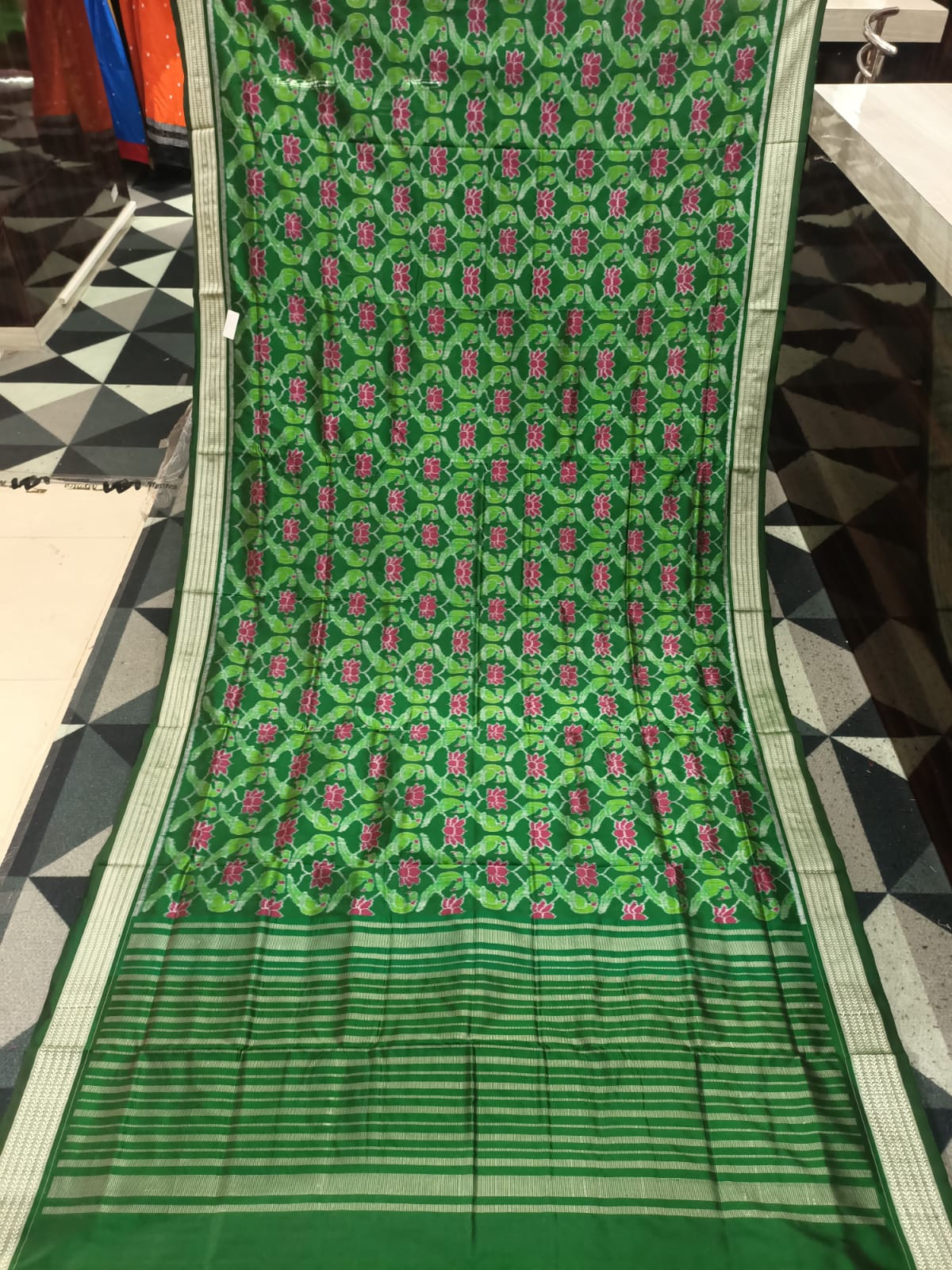 Green Dual Parrot & Lotus Design Sambalpuri Silk Saree