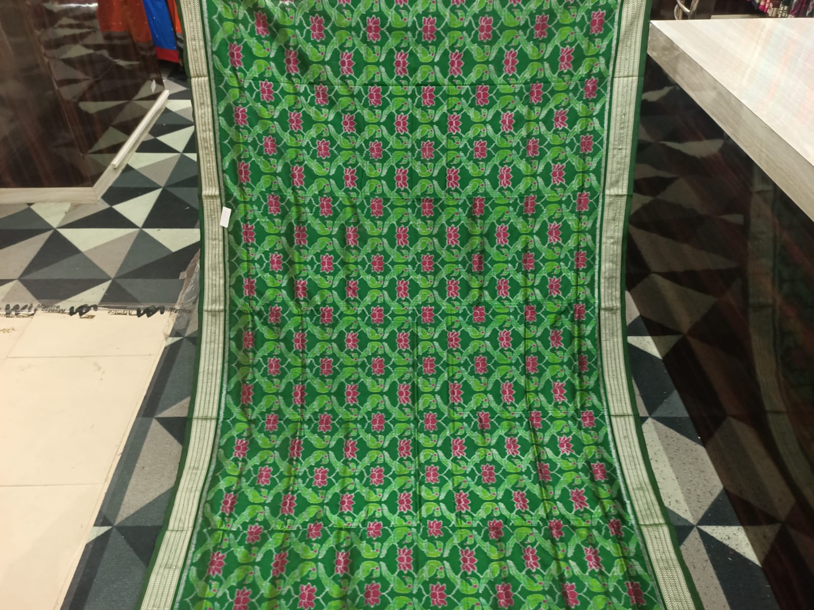 Green Dual Parrot & Lotus Design Sambalpuri Silk Saree