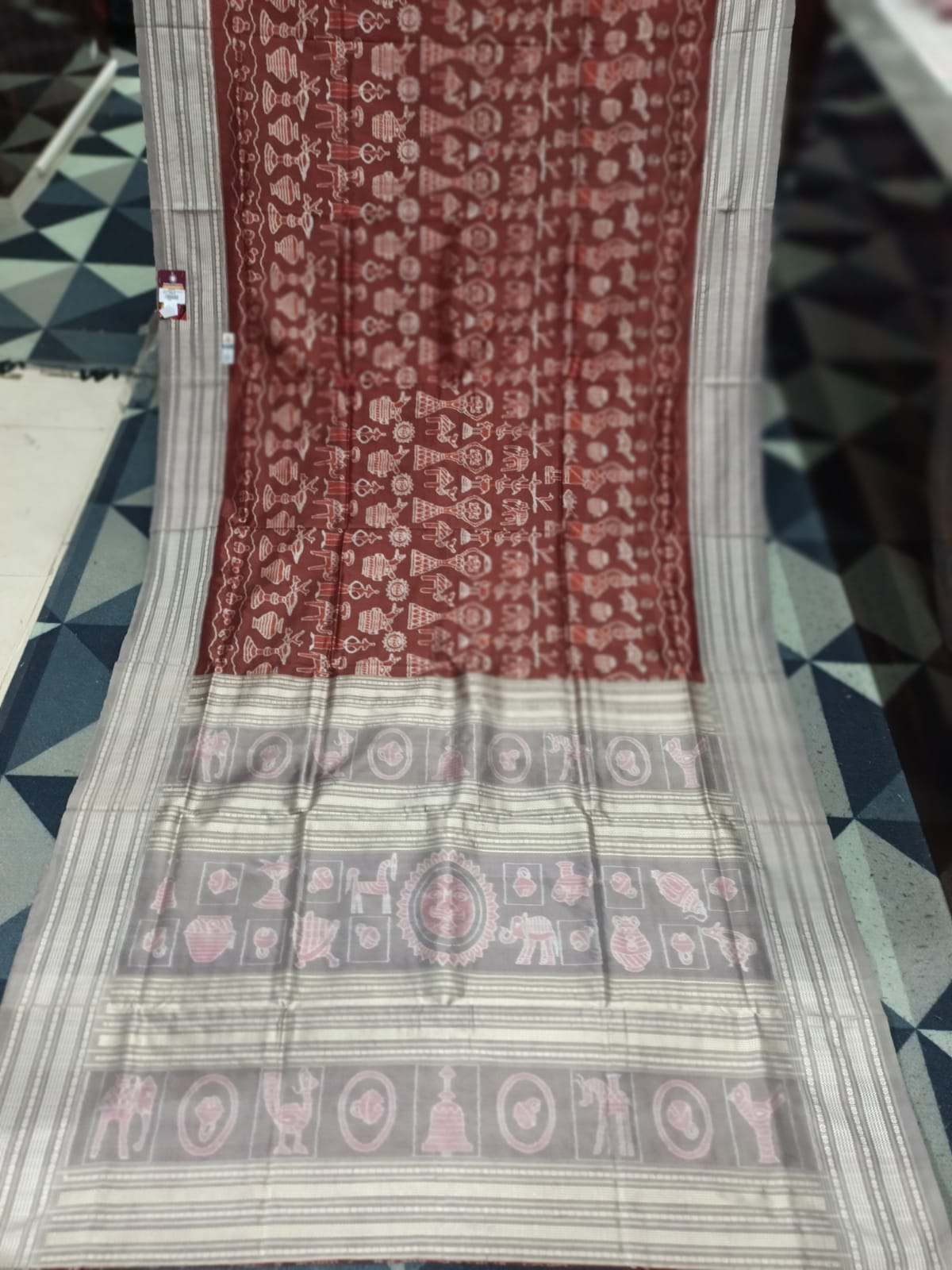 Maroon Grey Dhokra Design Natural Dye Sambalpuri Silk Saree