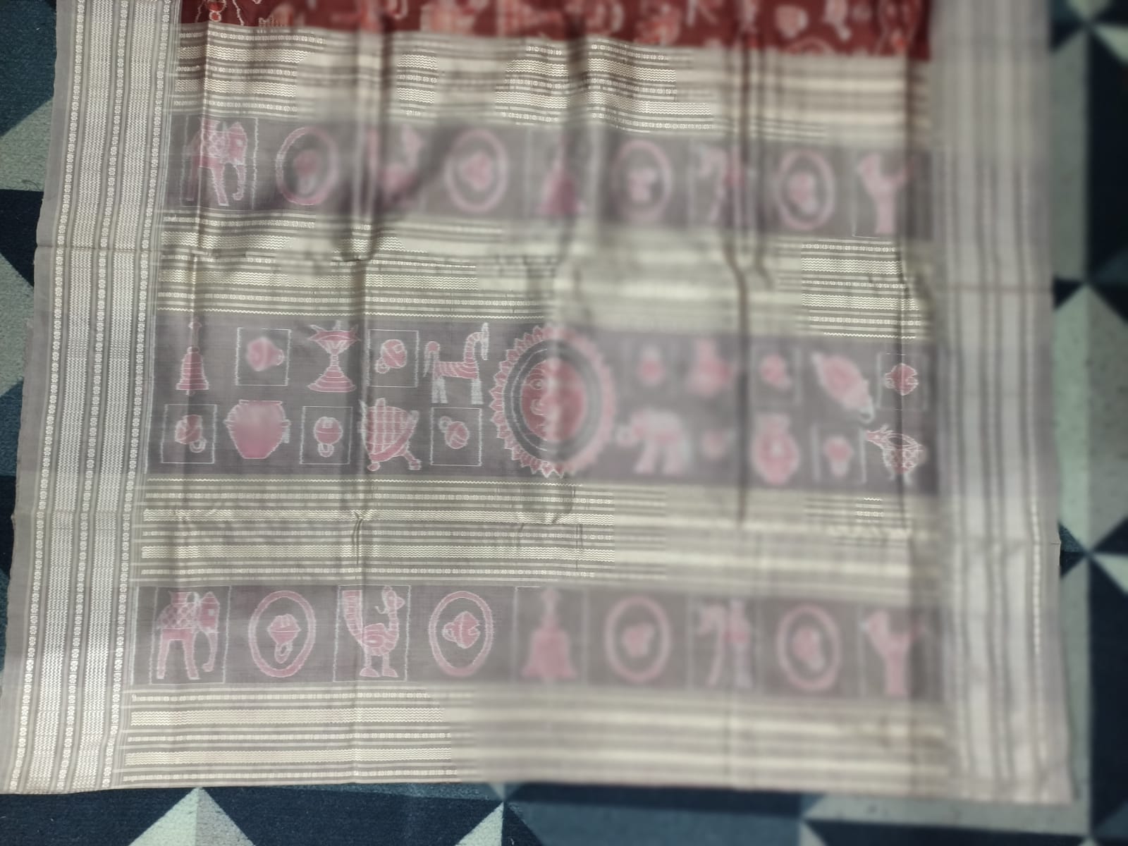 Maroon Grey Dhokra Design Natural Dye Sambalpuri Silk Saree