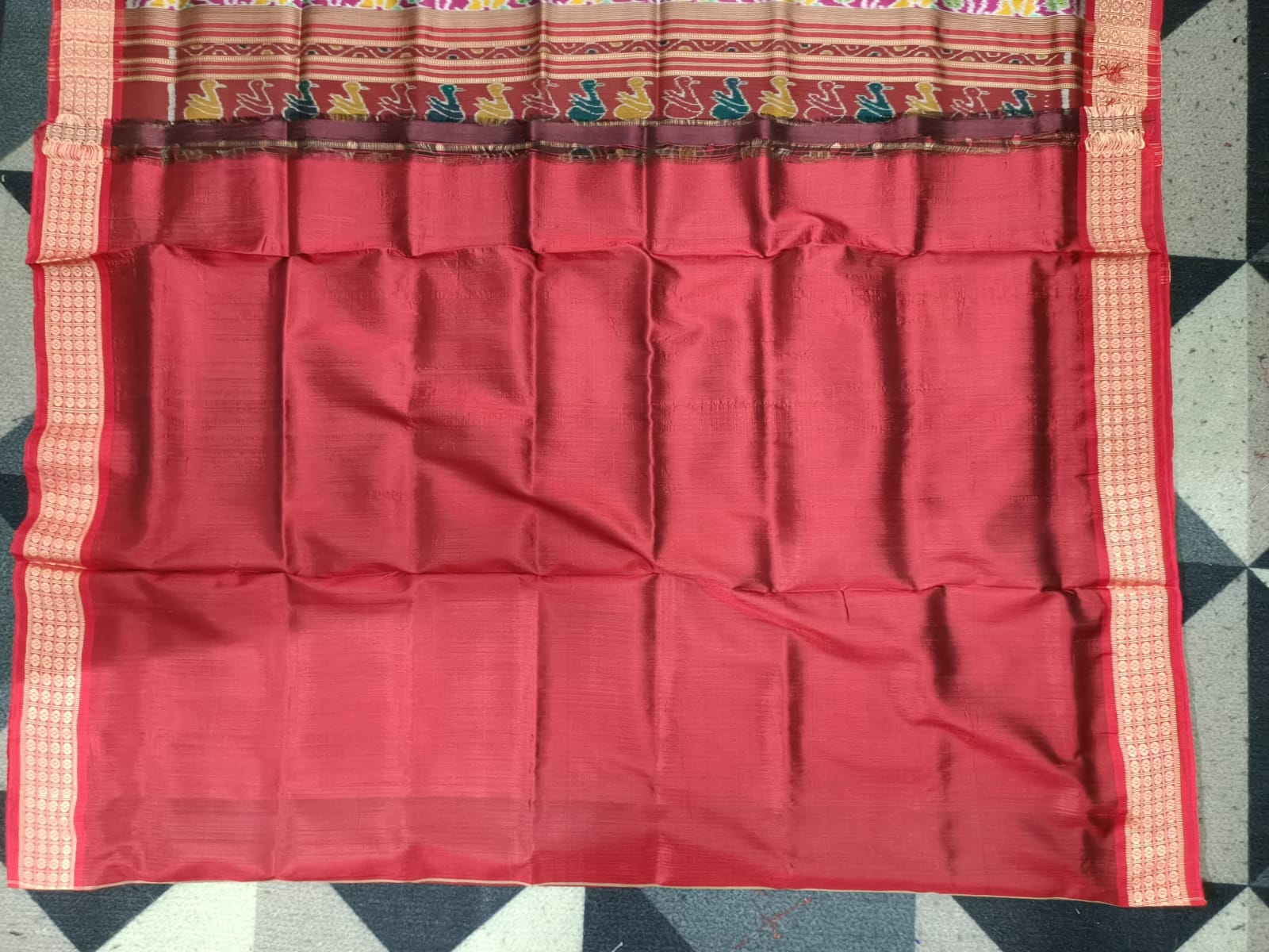 Purple Red Hibiscus Flower Design Mulberry Silk Saree