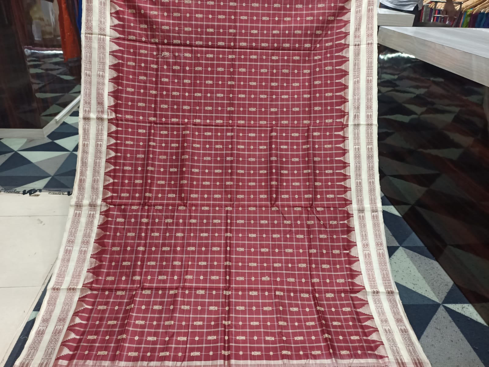 Maroon Cream Hazarbuti Tussar Silk Saree