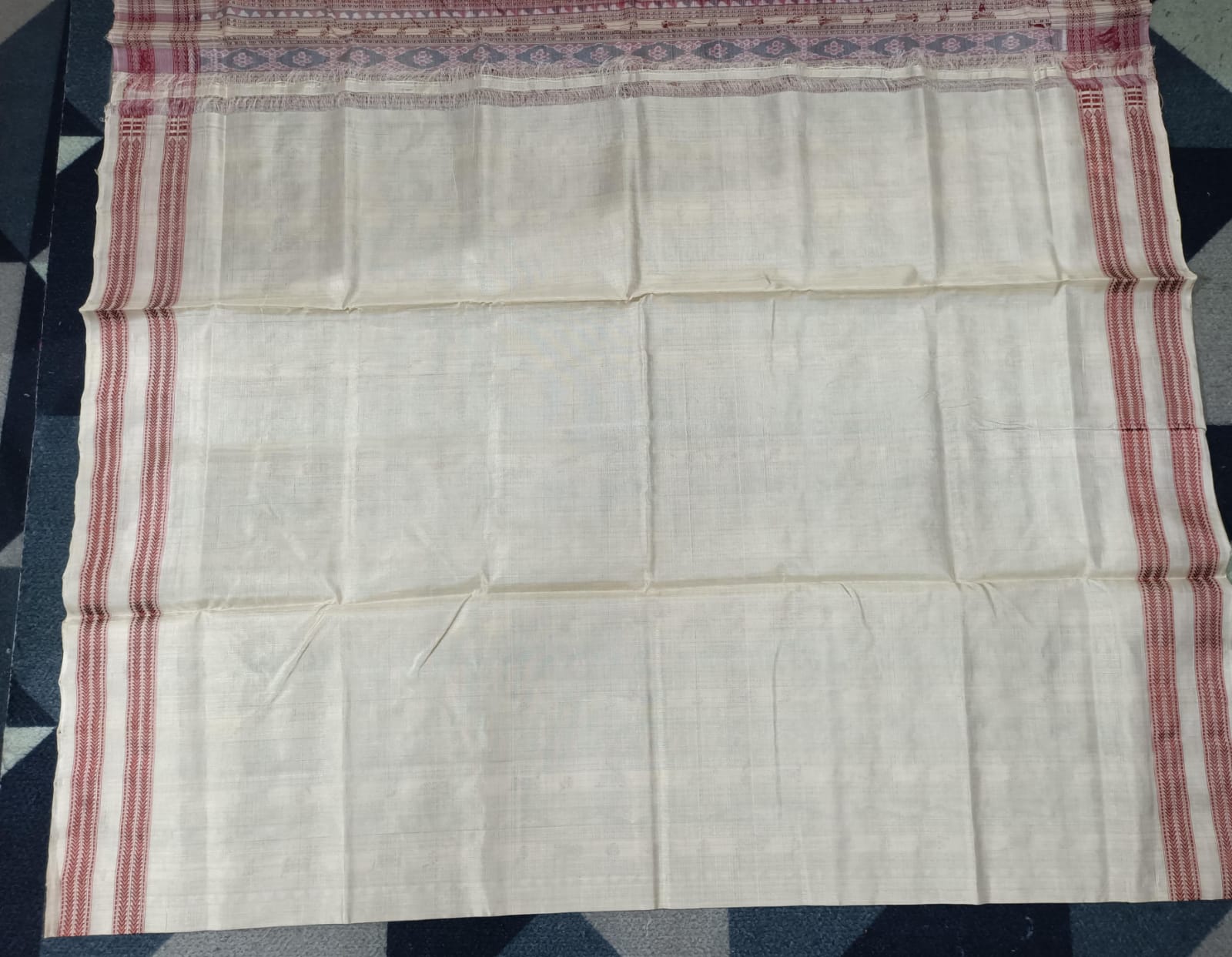 Maroon Cream Hazarbuti Tussar Silk Saree