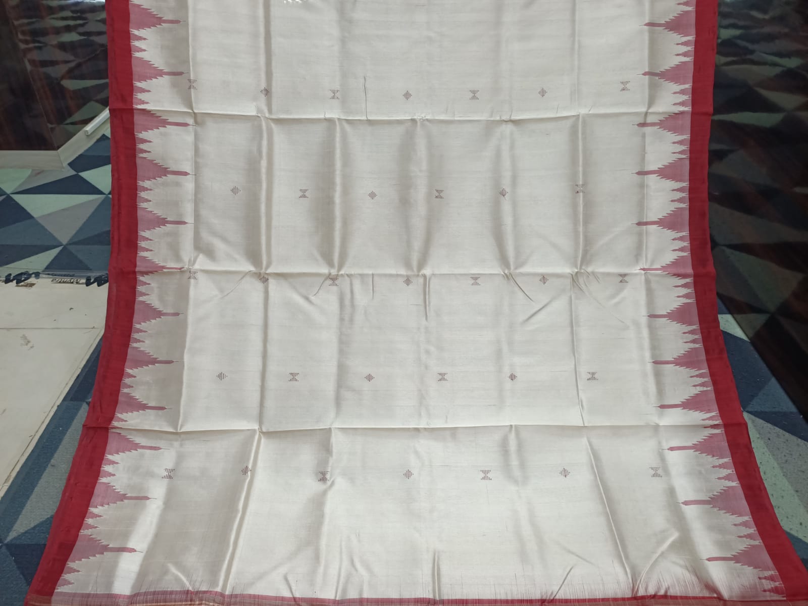 Tusserite Maroon Phoda Kumbha Tusser Silk Saree