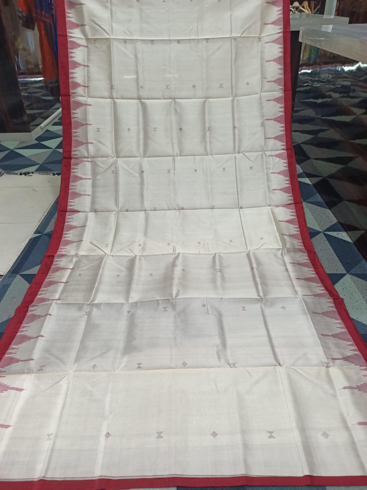Tusserite Maroon Phoda Kumbha Tusser Silk Saree