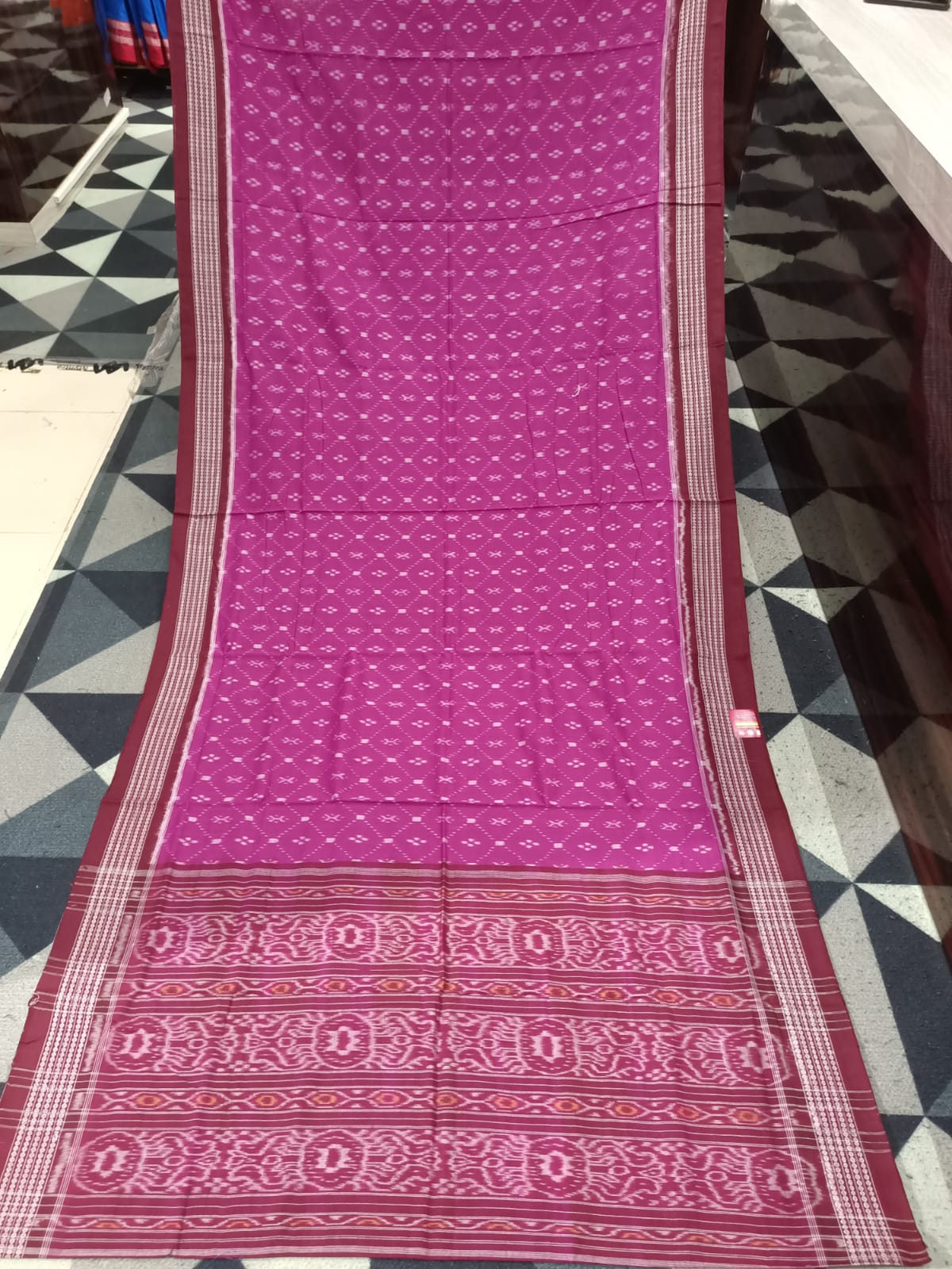 Magenta Maroon Small Flower Design Sambalpuri Cotton Saree