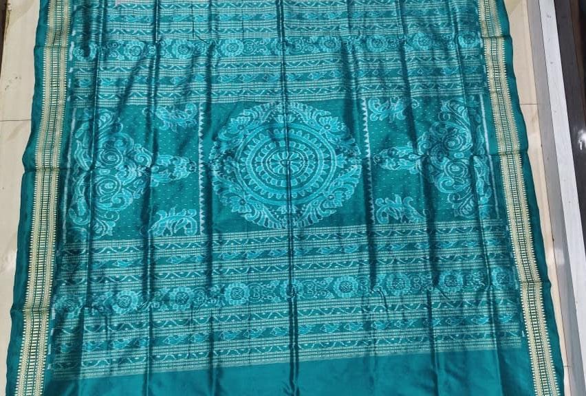 Peach Rama Green Flower Design Sambalpuri Silk Saree