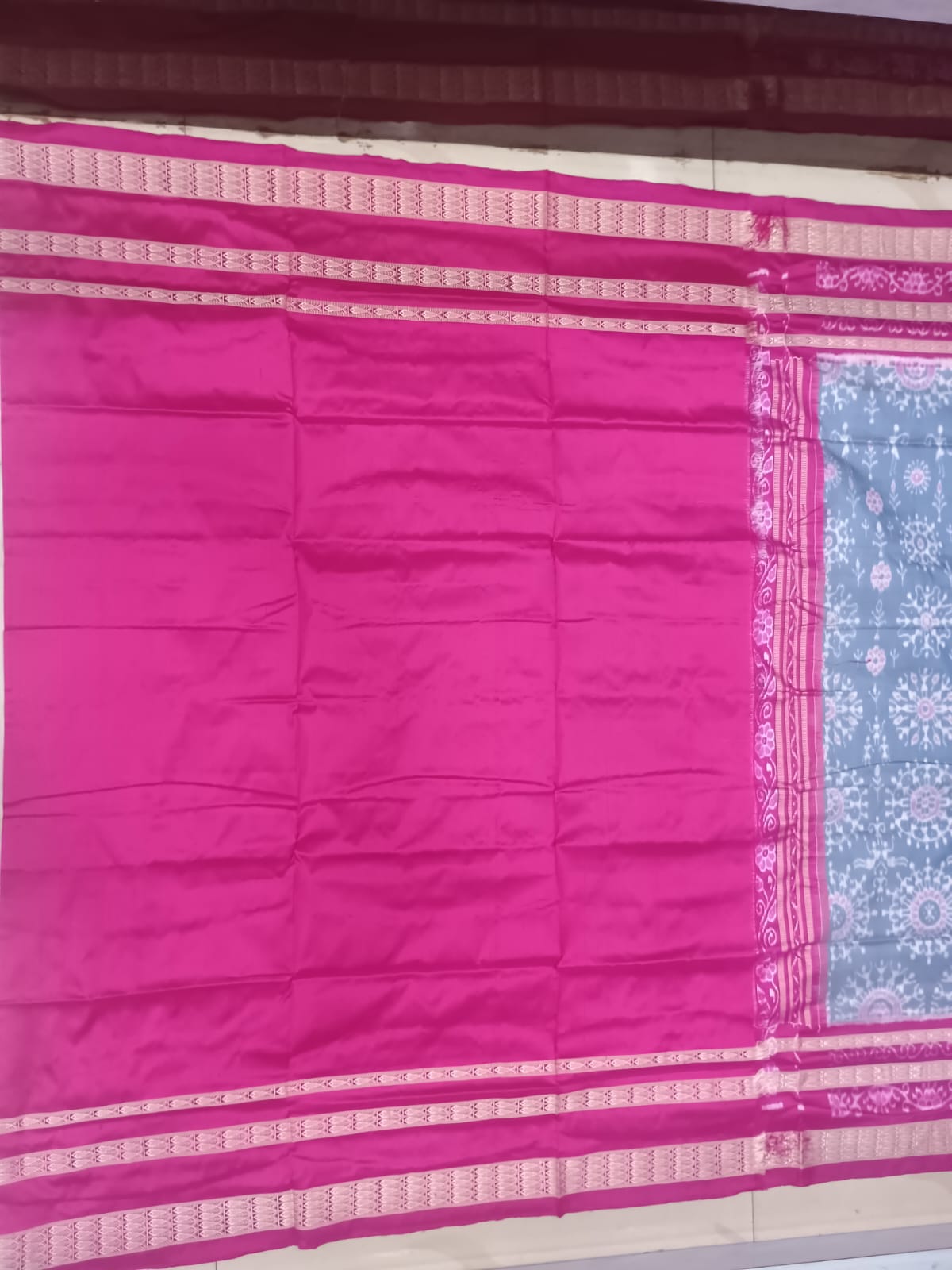 Slate Grey & Magenta Pink Handwoven Sambalpuri Silk Saree with Geometric Blooms and Jhoti Pallu