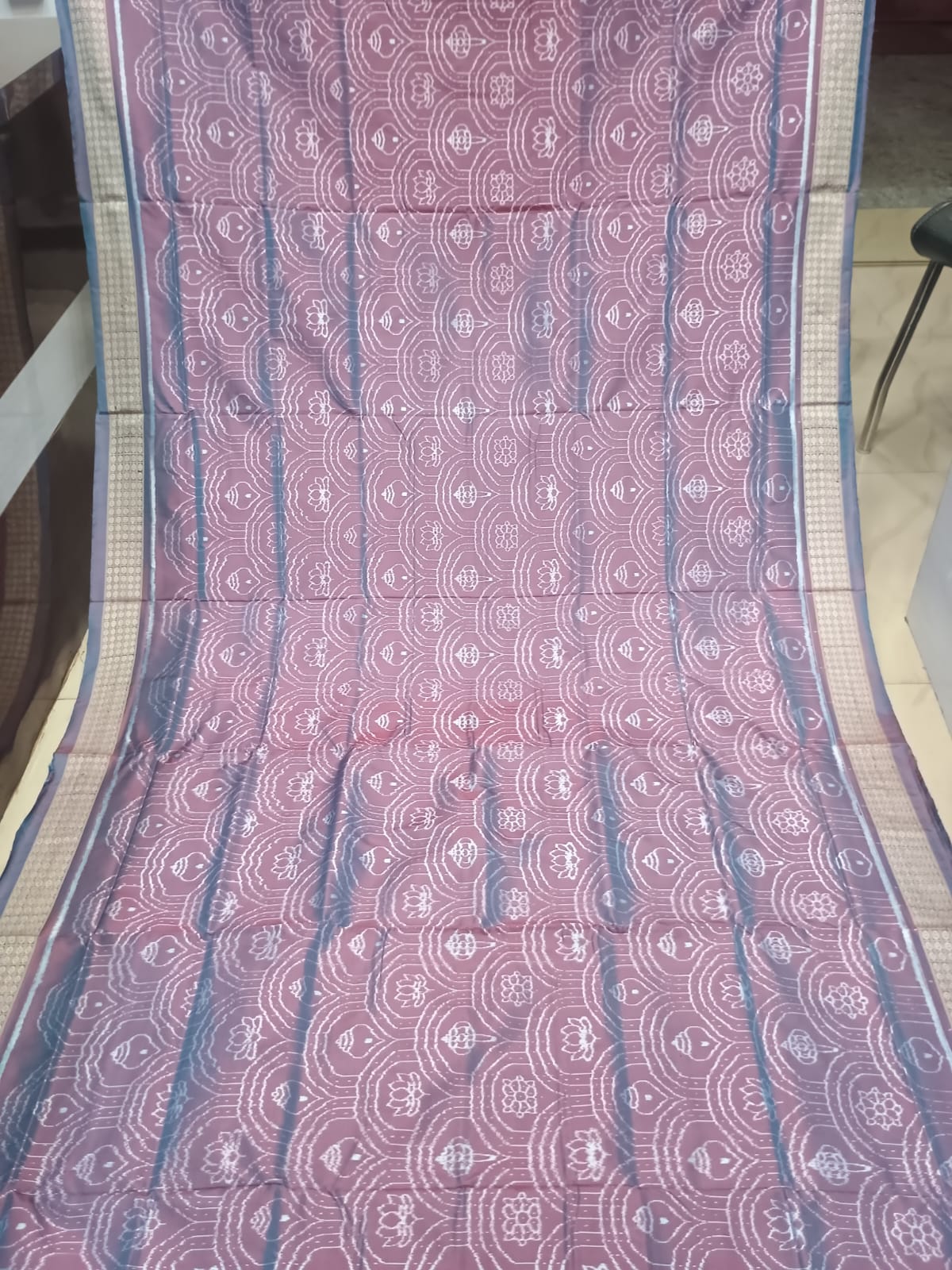 Onionskin Mauve & Steel Blue Handwoven Sambalpuri Silk Saree with All-Over Scalloped Waves