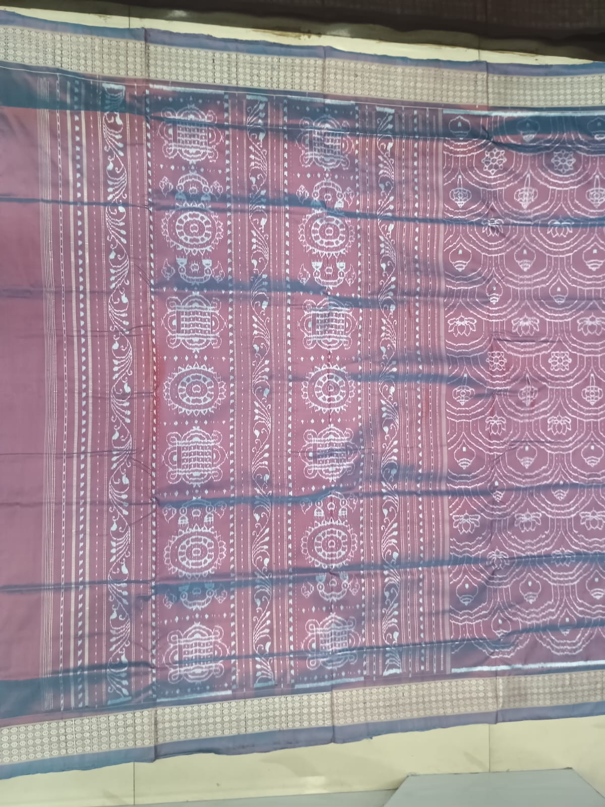 Onionskin Mauve & Steel Blue Handwoven Sambalpuri Silk Saree with All-Over Scalloped Waves