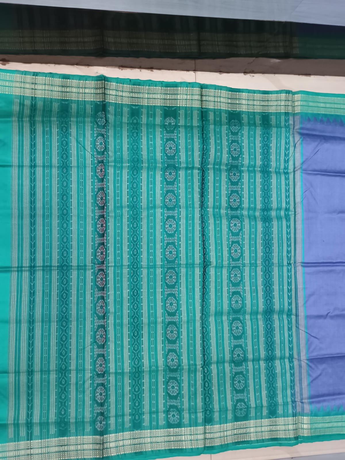 Lavender Gray and Emerald Green Sambalpuri Handloom Saree with Ikat Pallu
