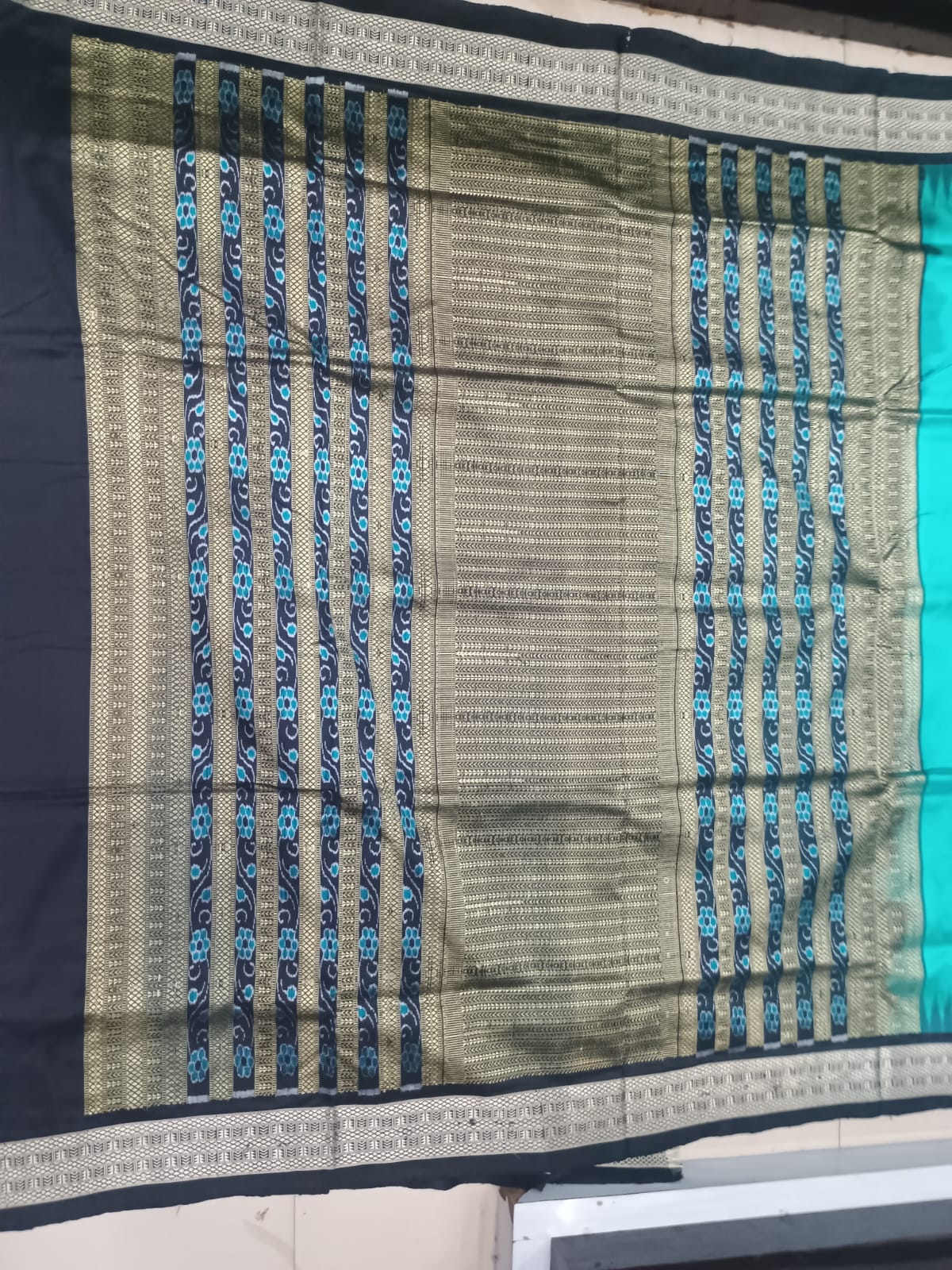 Peacock Green and Jet Black Handwoven Sambalpuri Bomkai Silk Saree