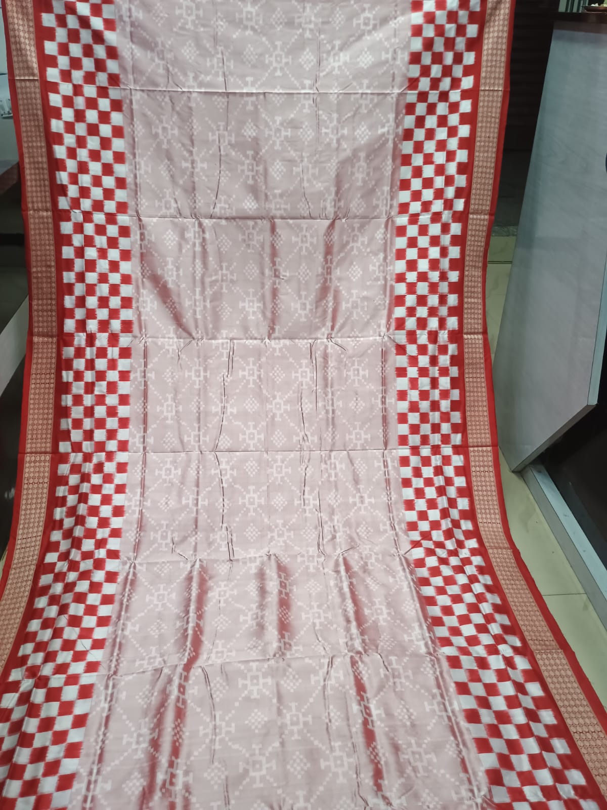 Peach Pink Red Scot Pasapali Design Sambalpuri Silk Saree