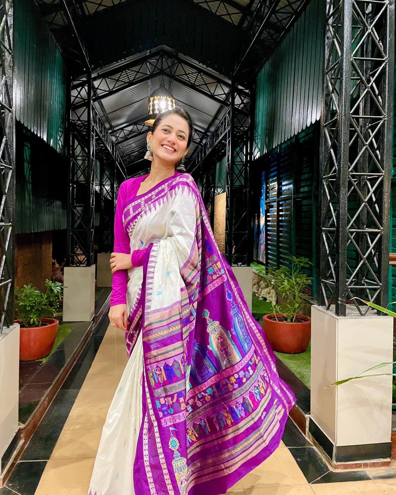 White Purple Sri Mandir Sambalpuri Silk Saree