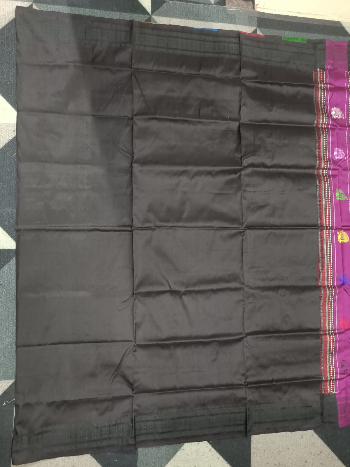 White Black Checks Fish Multicolor Double Anchal Berhampuri Silk Saree