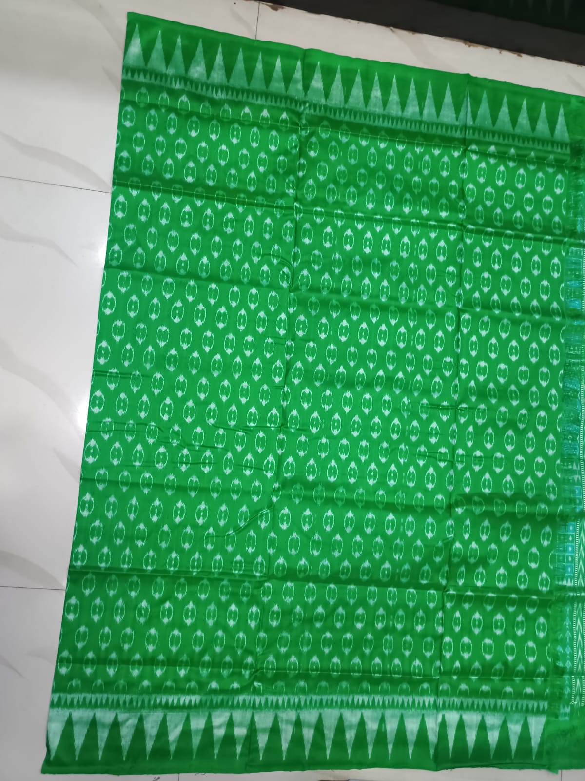 Rani Pink and Parrot Green Handwoven Sambalpuri Bomkai Silk Saree