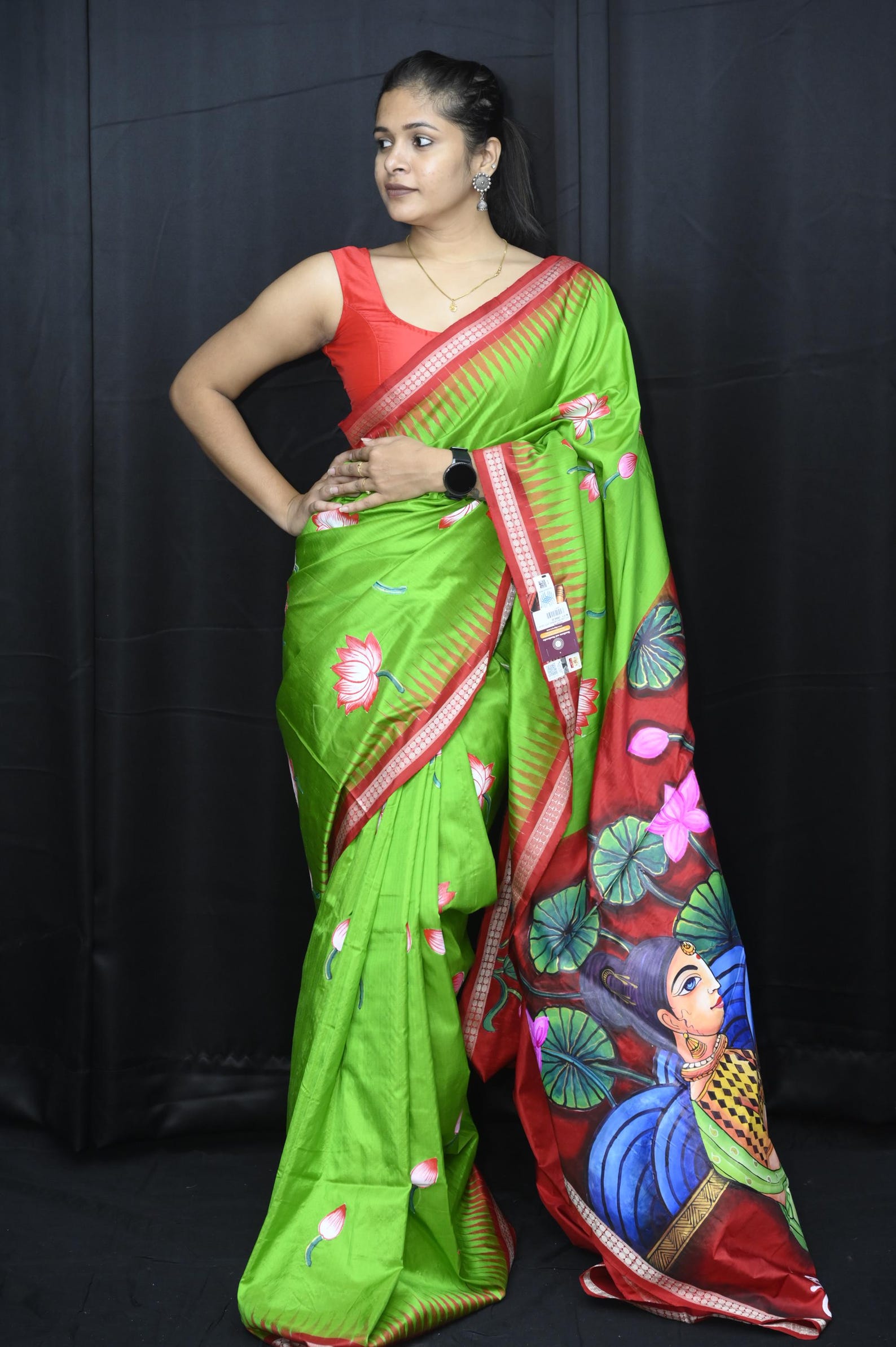 Green Red Women Jhoti Pattachitra Sambalpuri Silk Saree